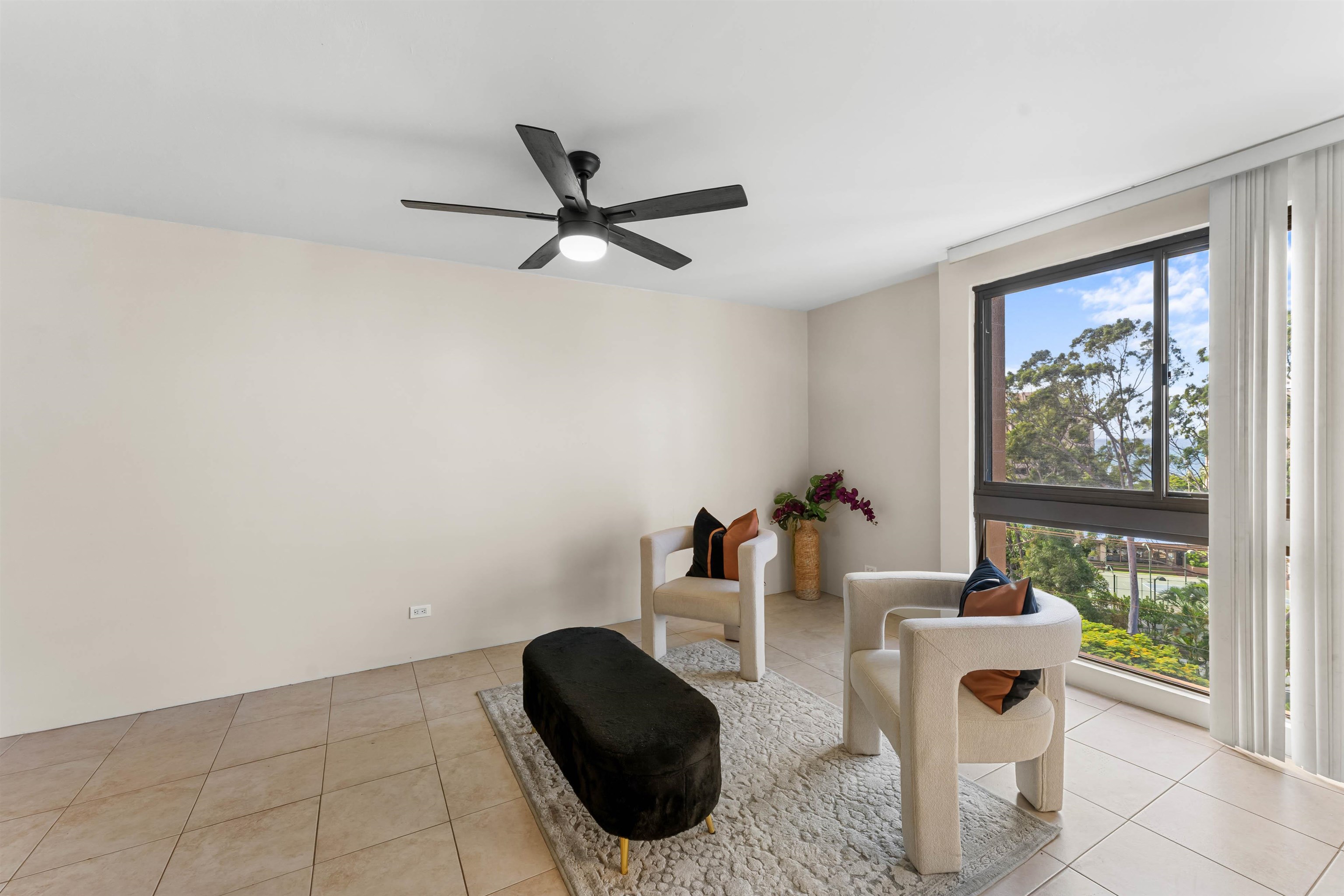 Kahana Manor condo # 609, Lahaina, Hawaii - photo 6 of 29