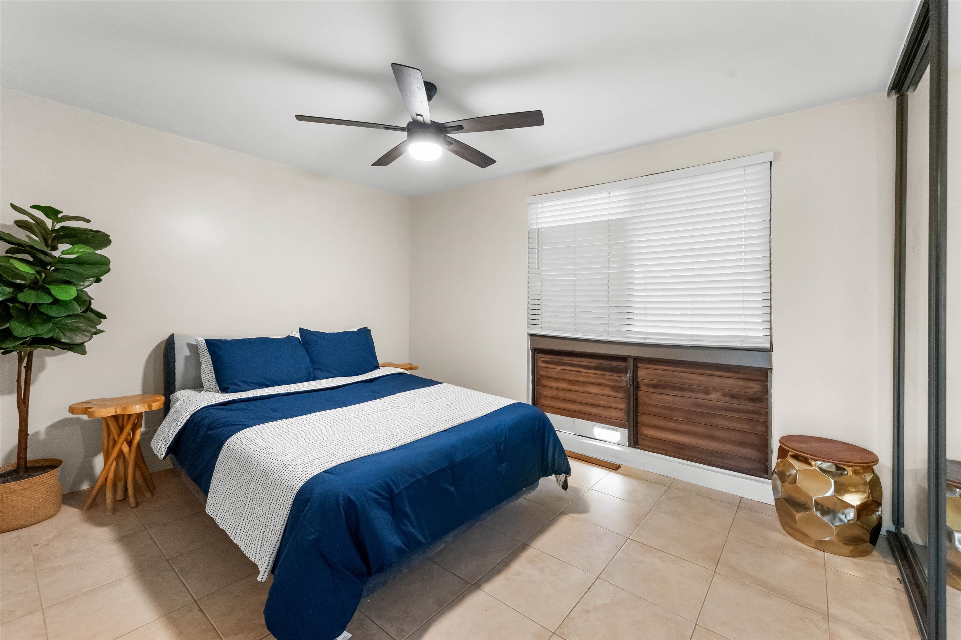 Kahana Manor condo # 609, Lahaina, Hawaii - photo 10 of 29