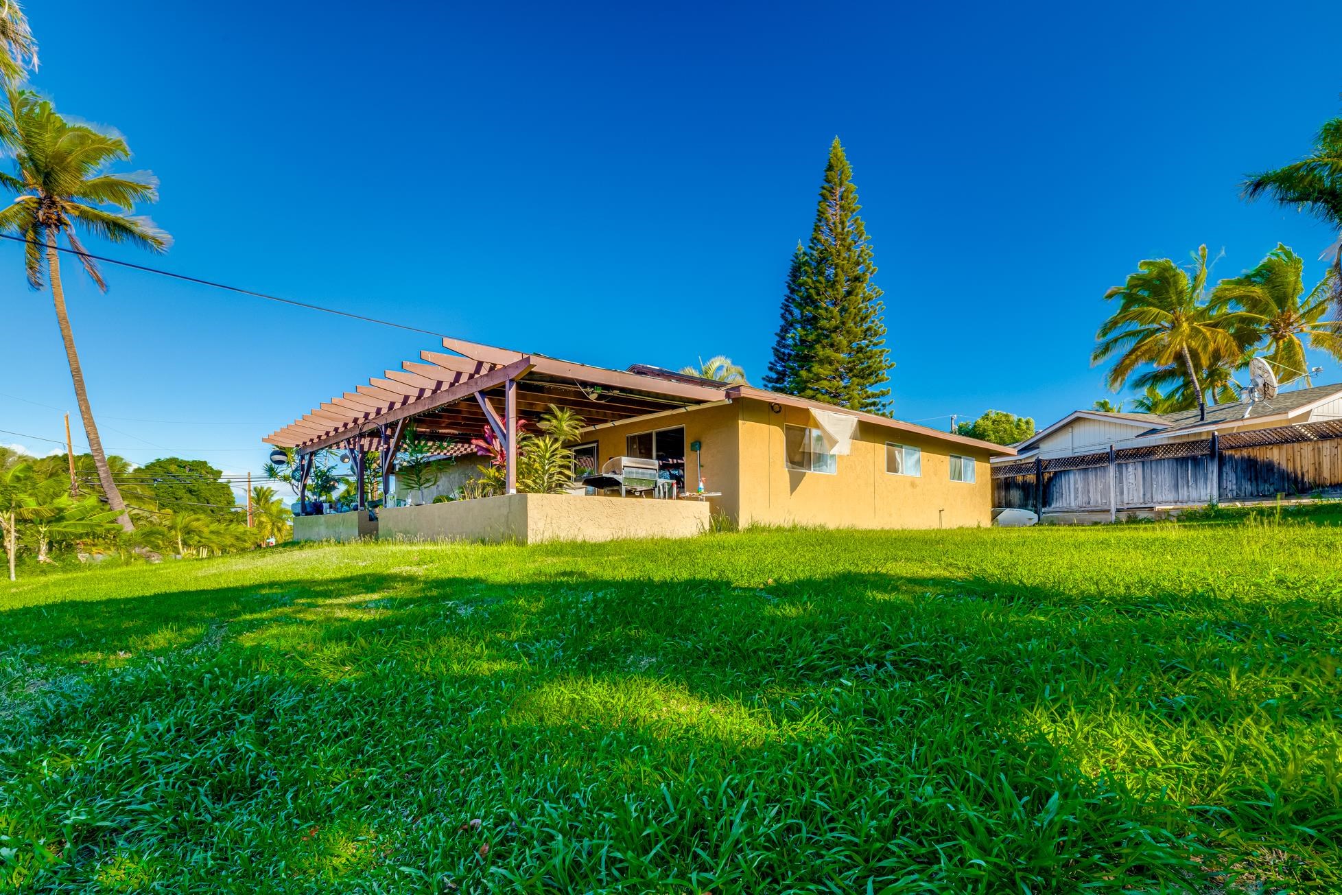 432  Kupulau Dr , Maui Meadows home - photo 10 of 23