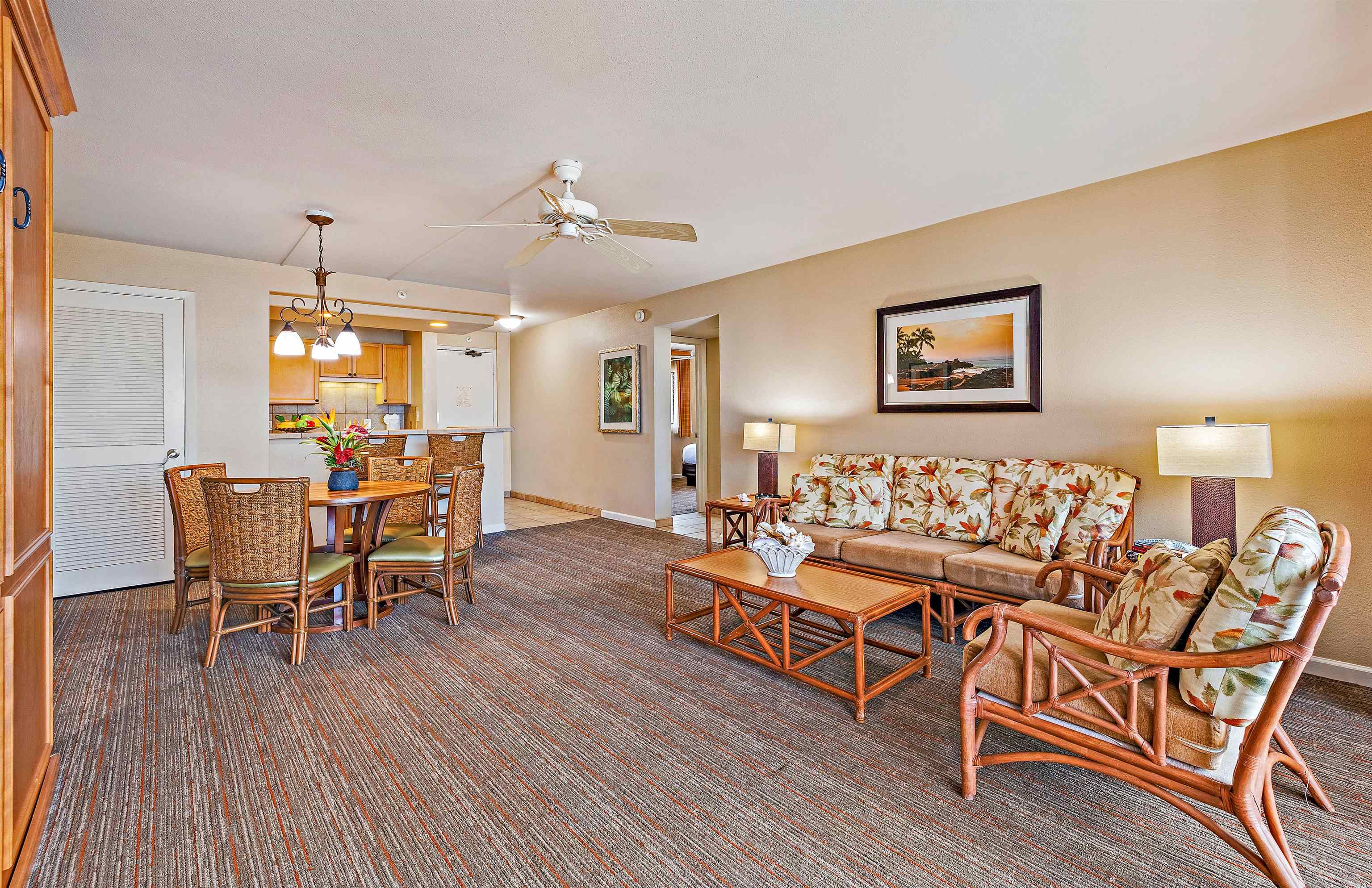 Valley Isle Resort condo # 1002B, Lahaina, Hawaii - photo 11 of 32