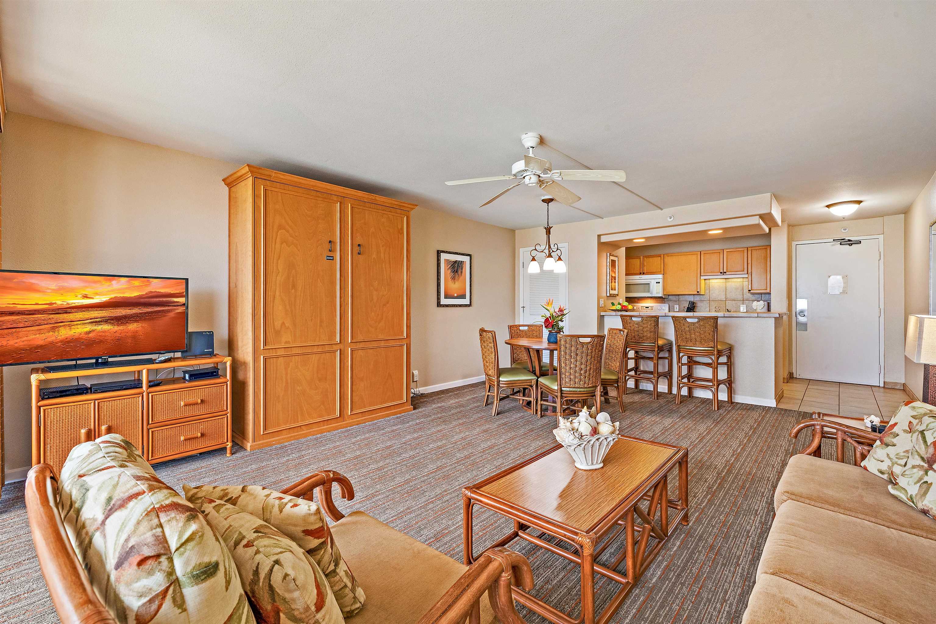 Valley Isle Resort condo # 1002B, Lahaina, Hawaii - photo 12 of 32