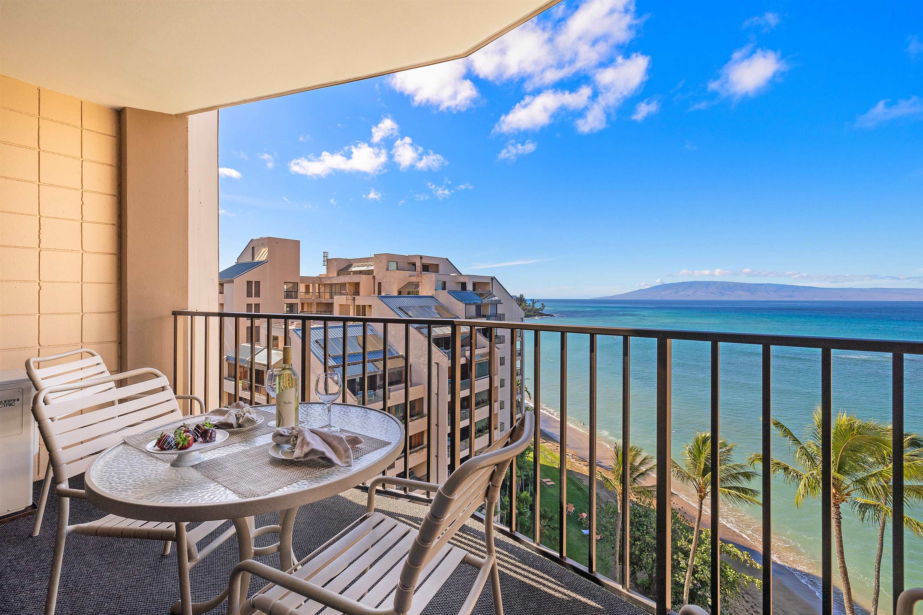 Valley Isle Resort condo # 1002B, Lahaina, Hawaii - photo 3 of 32