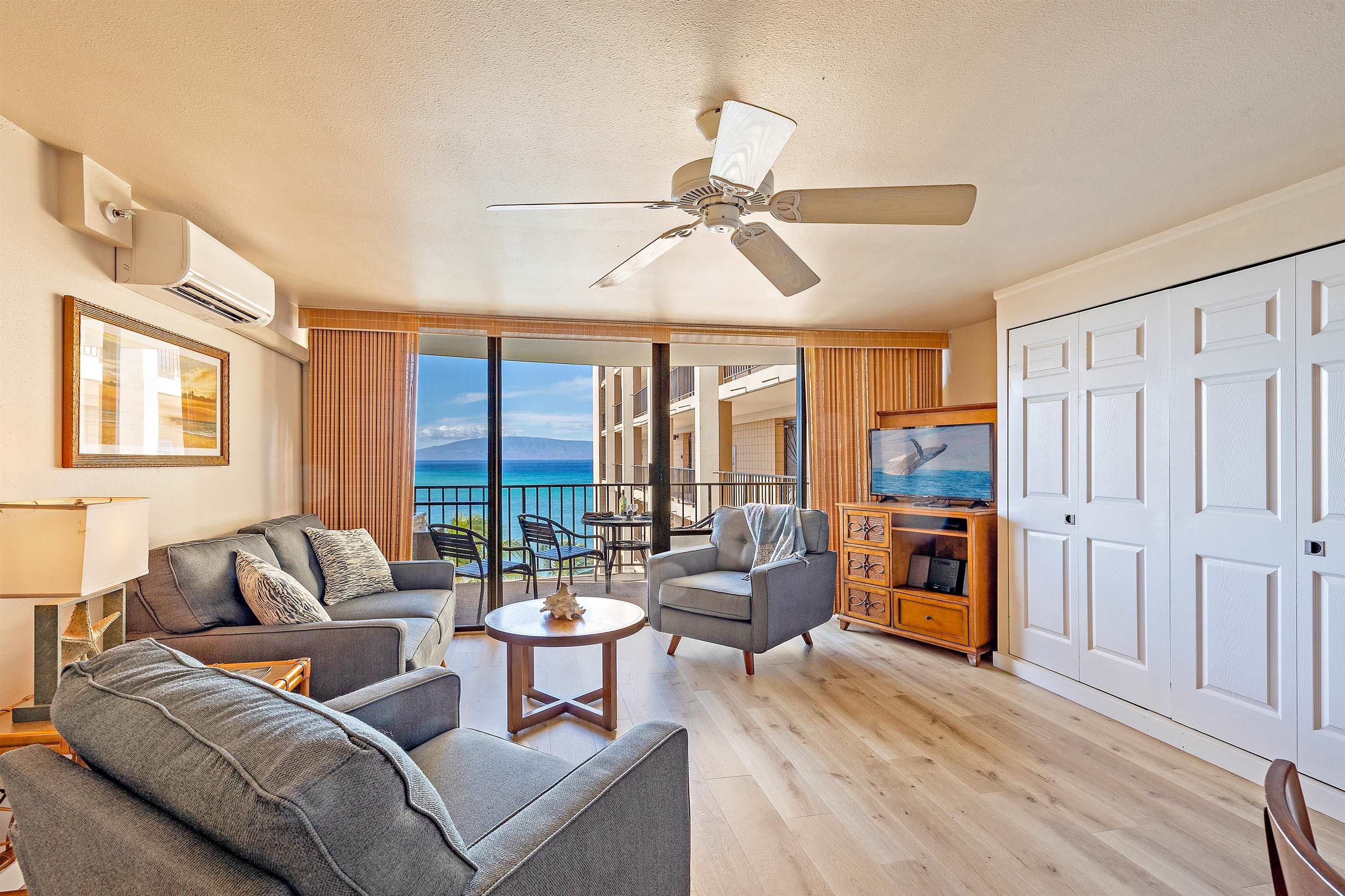 Valley Isle Resort condo # 1003B, Lahaina, Hawaii - photo 11 of 47