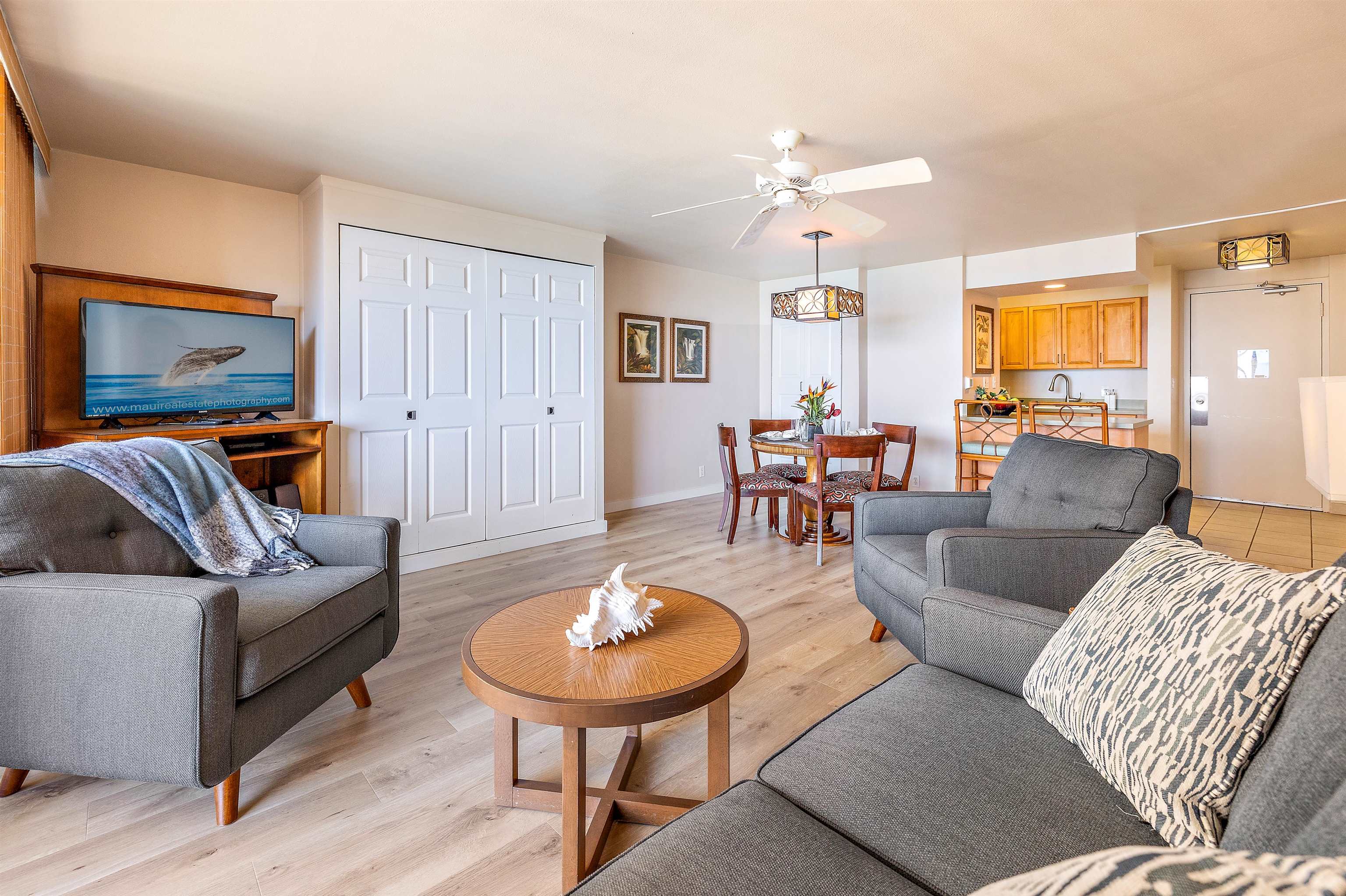 Valley Isle Resort condo # 1003B, Lahaina, Hawaii - photo 13 of 47