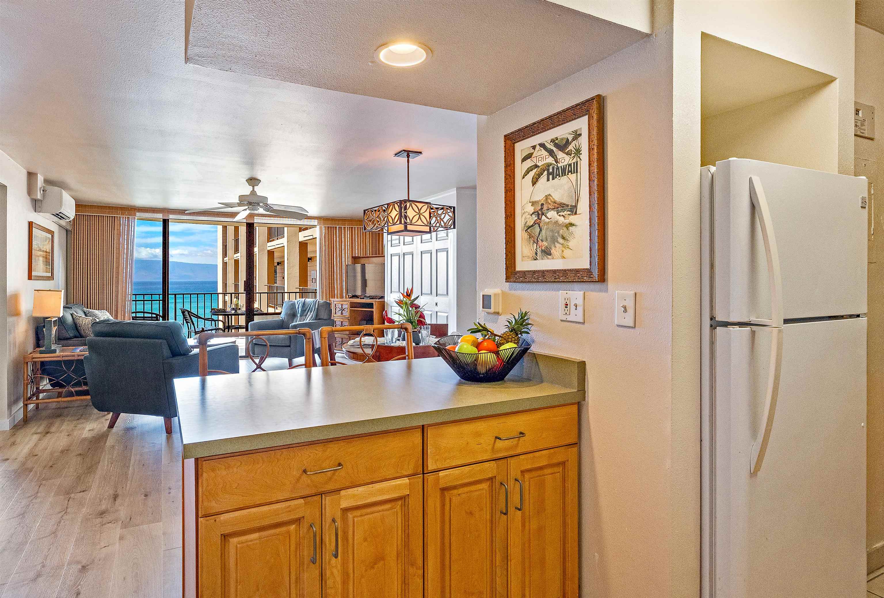 Valley Isle Resort condo # 1003B, Lahaina, Hawaii - photo 18 of 47