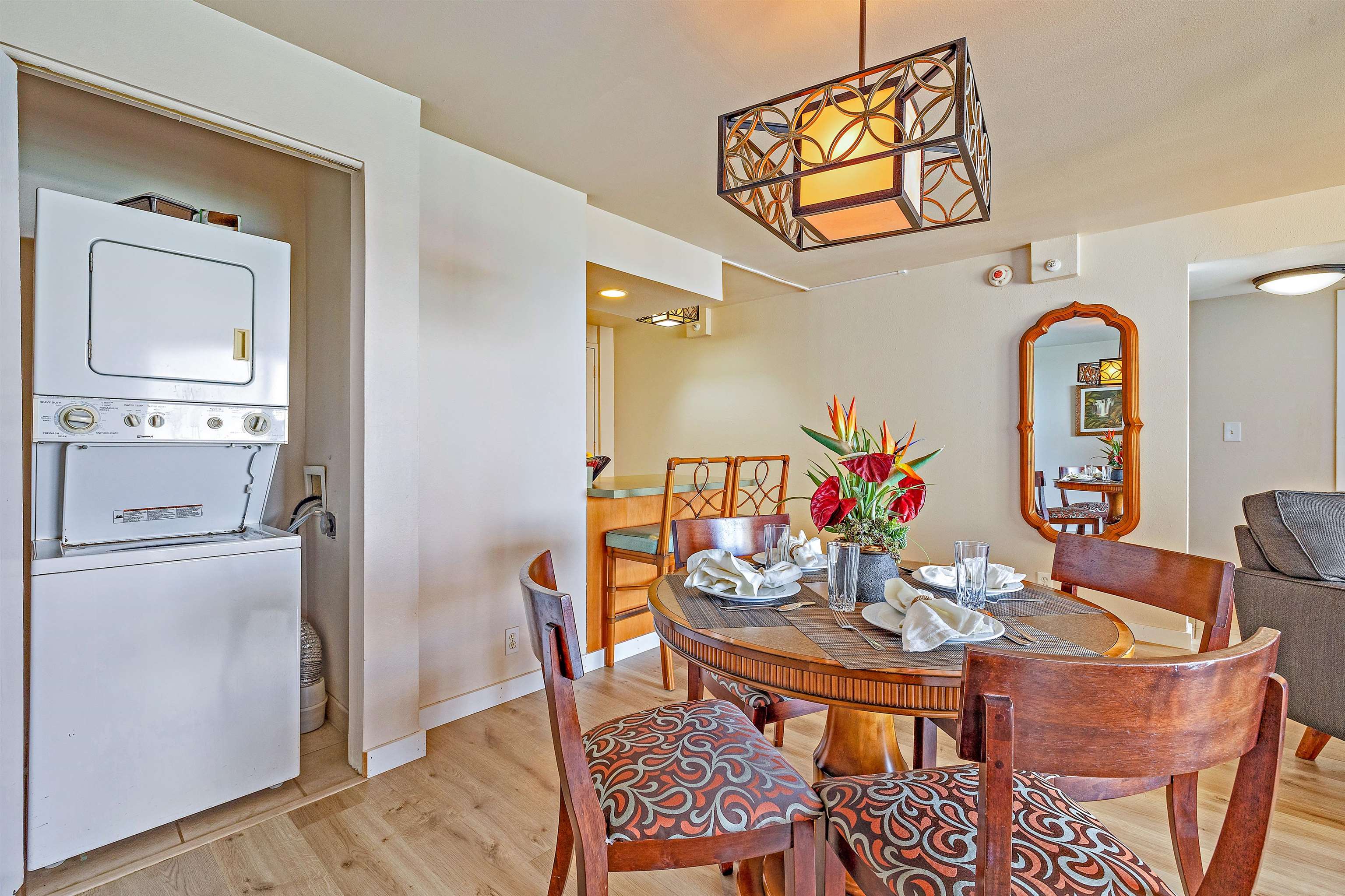 Valley Isle Resort condo # 1003B, Lahaina, Hawaii - photo 20 of 47