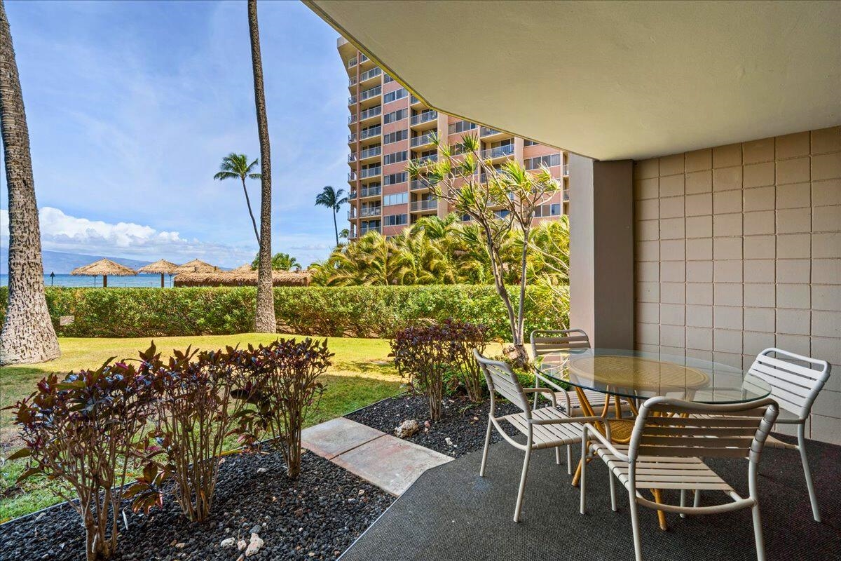 Valley Isle Resort condo # 104, Lahaina, Hawaii - photo 10 of 15