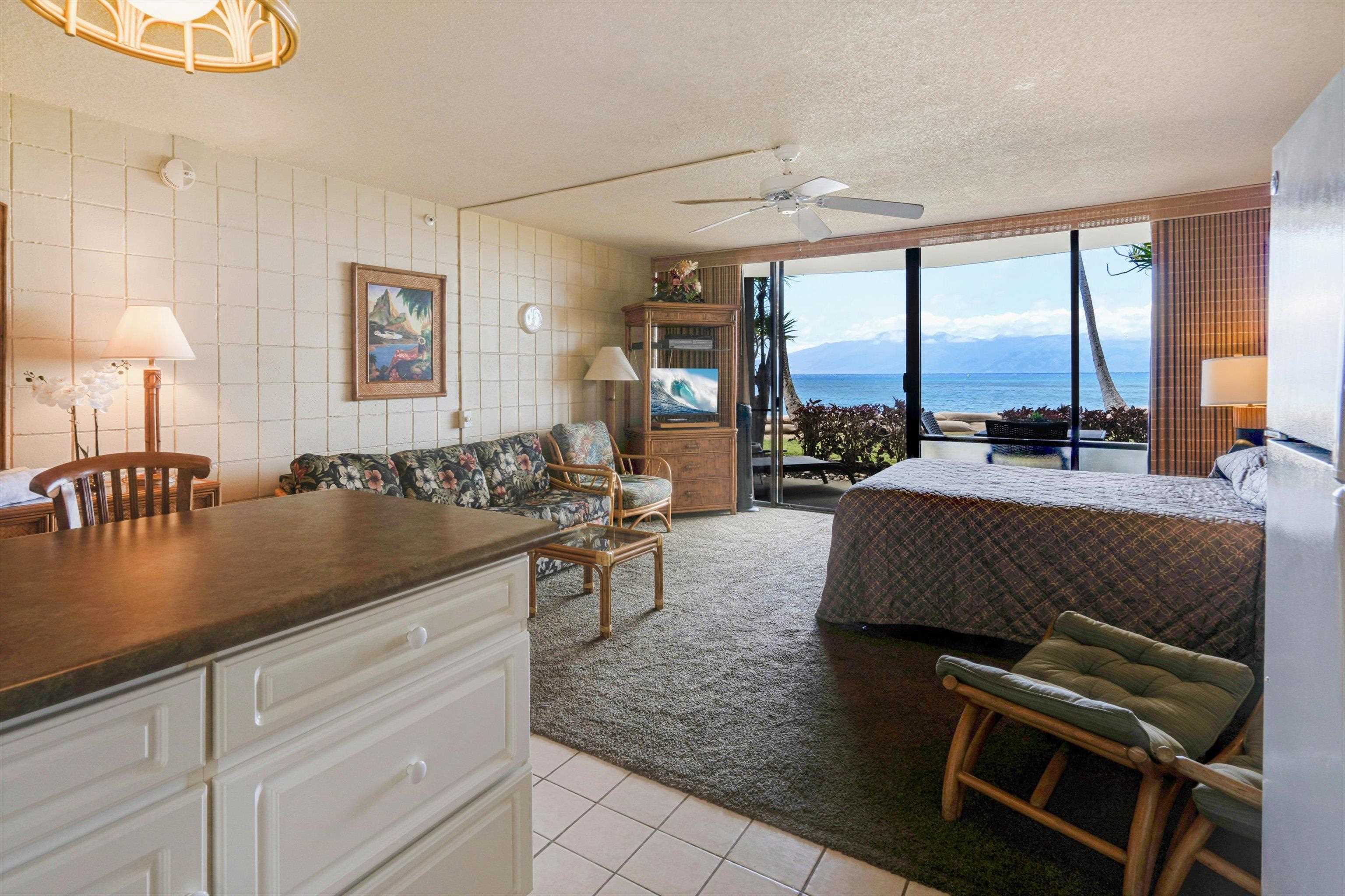 Valley Isle Resort condo # 107B, Lahaina, Hawaii - photo 11 of 35