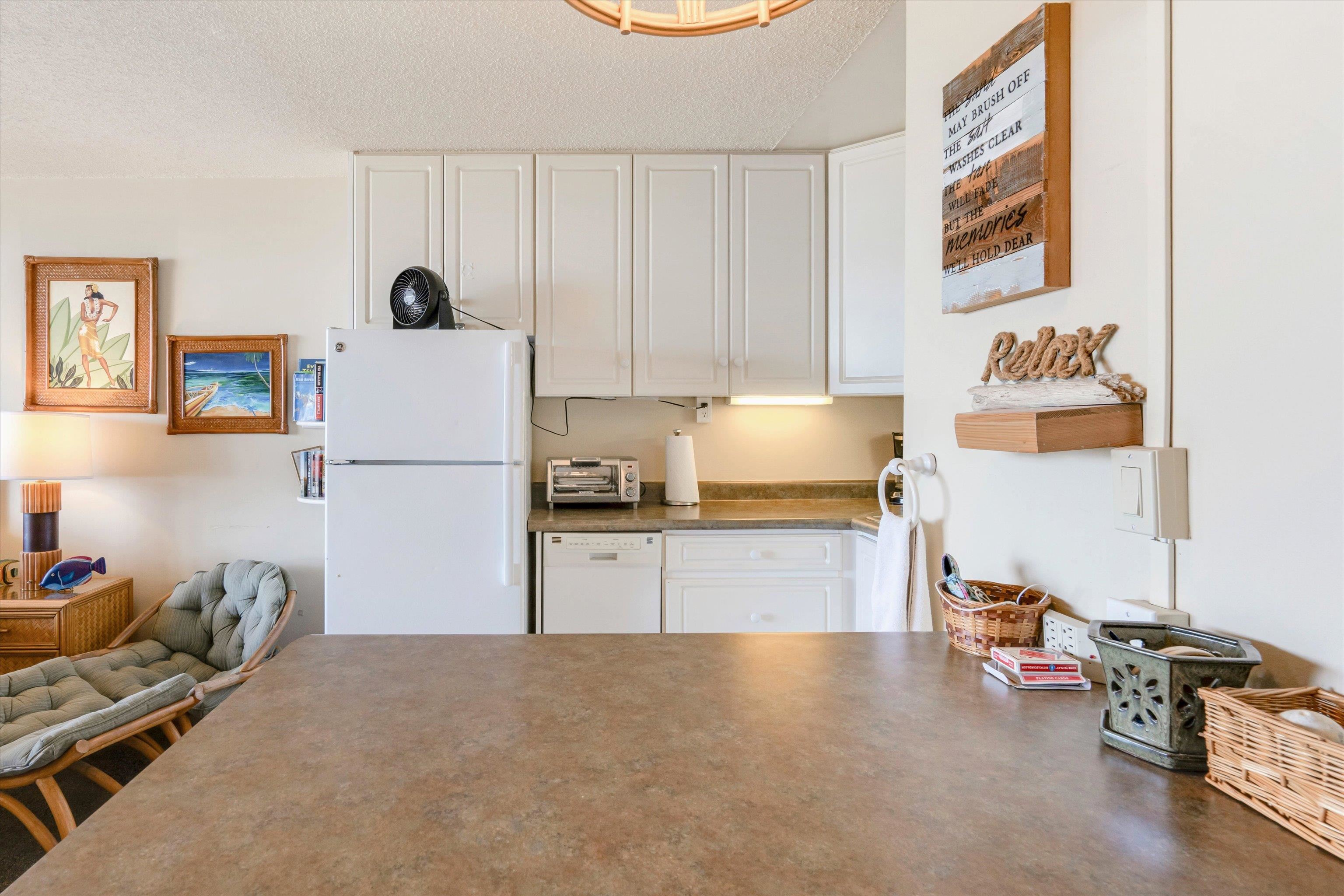 Valley Isle Resort condo # 107B, Lahaina, Hawaii - photo 14 of 35