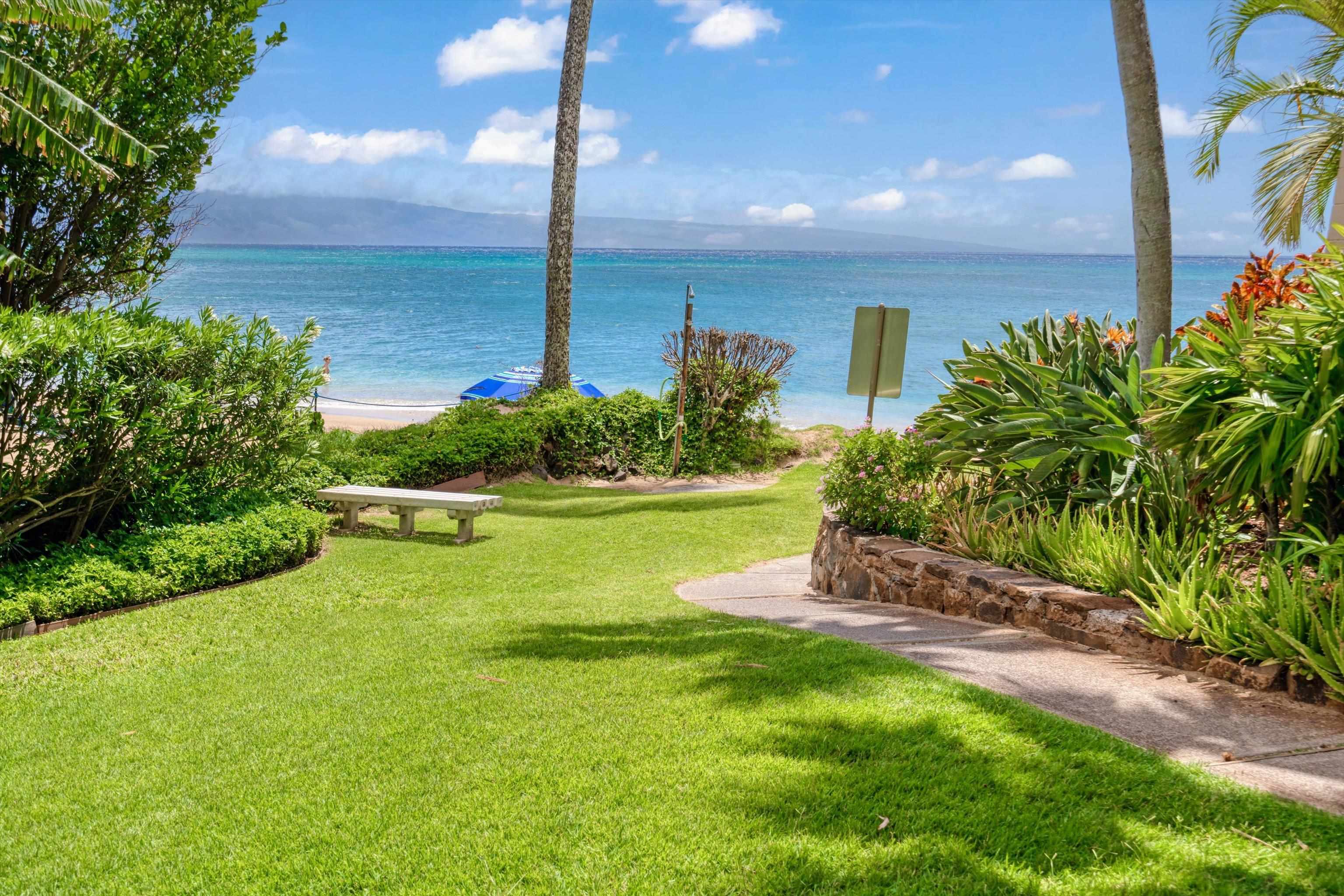 Valley Isle Resort condo # 107B, Lahaina, Hawaii - photo 23 of 35