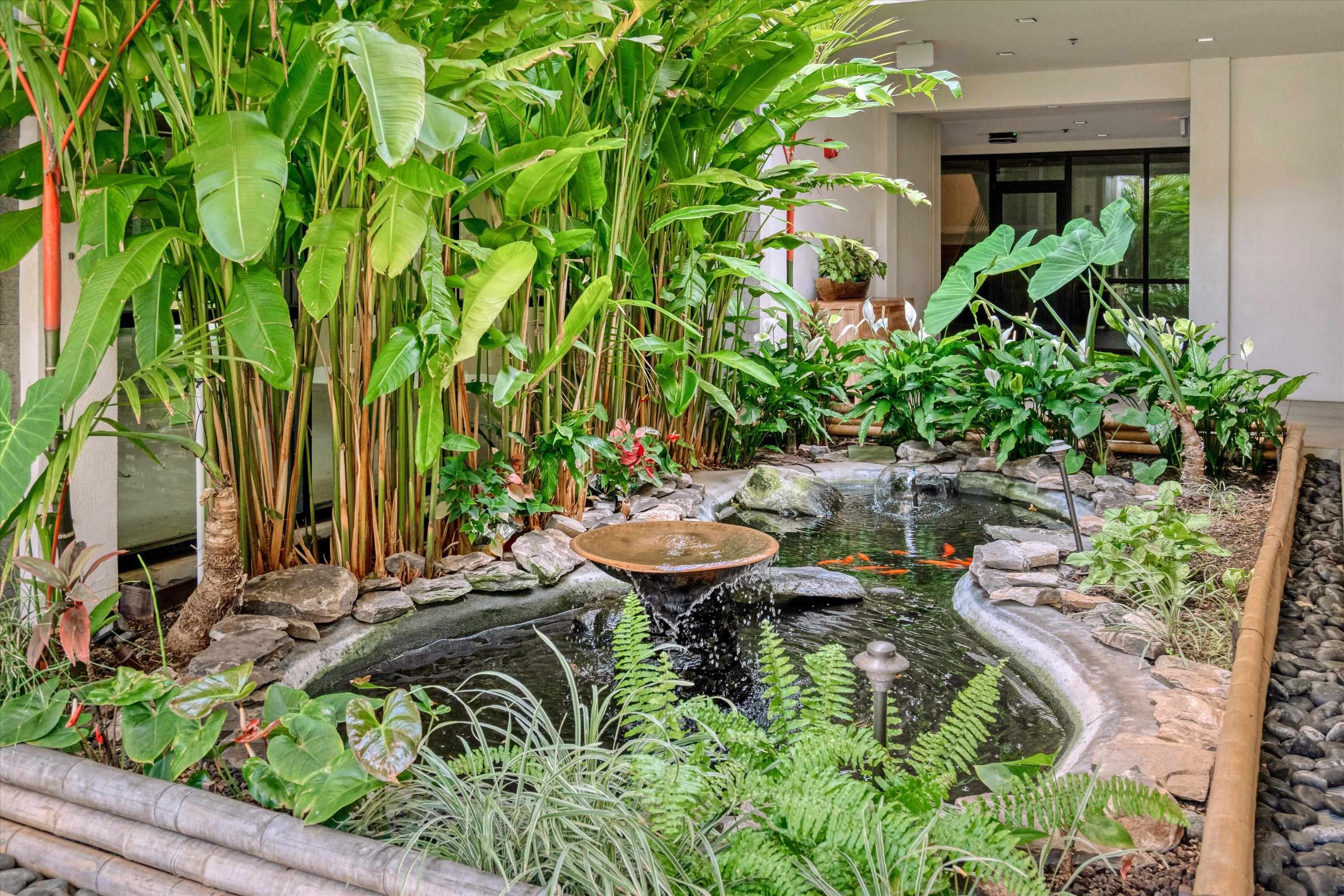 Valley Isle Resort condo # 107B, Lahaina, Hawaii - photo 26 of 35