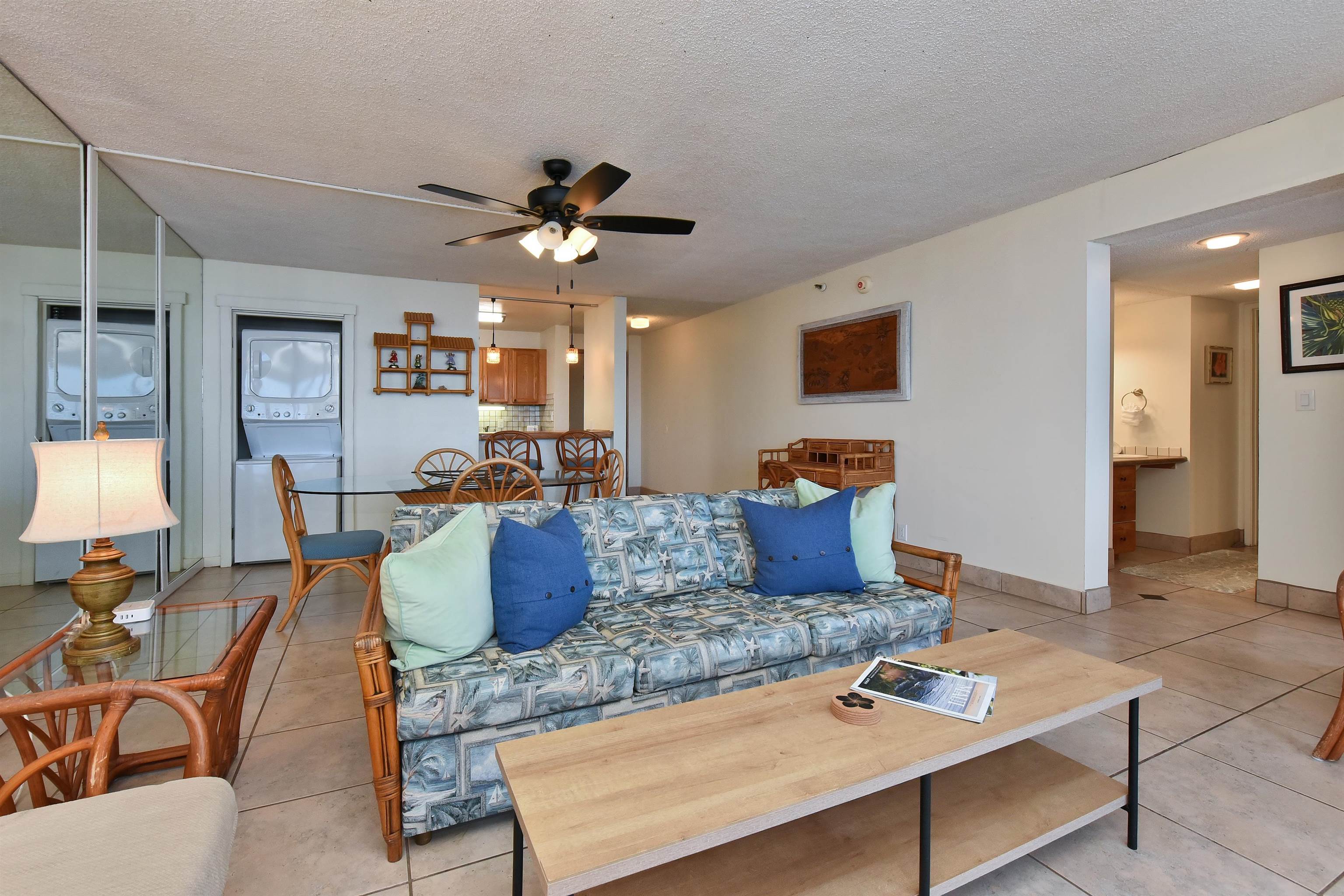 Valley Isle Resort condo # 1104B, Lahaina, Hawaii - photo 16 of 38