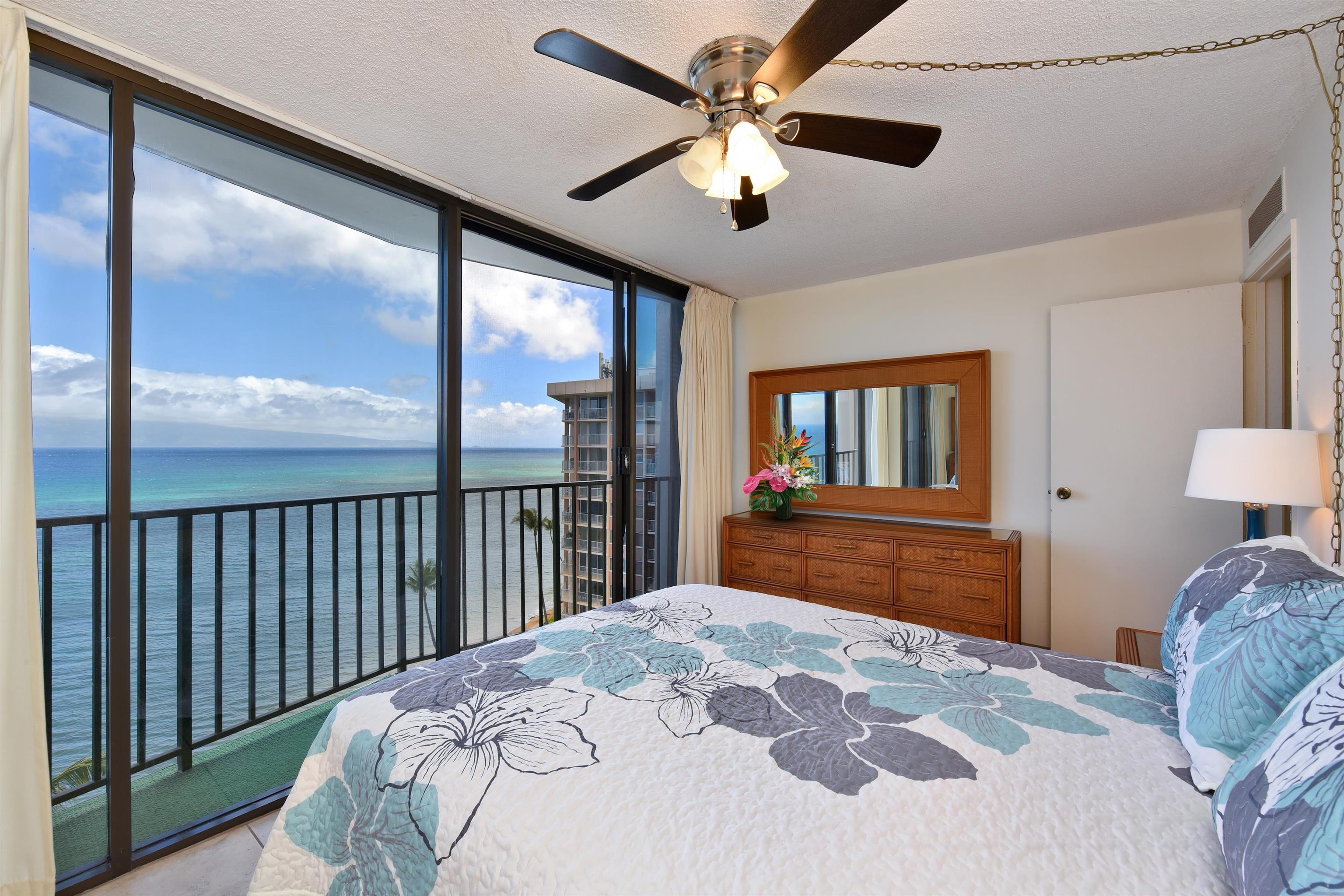 Valley Isle Resort condo # 1104B, Lahaina, Hawaii - photo 19 of 38