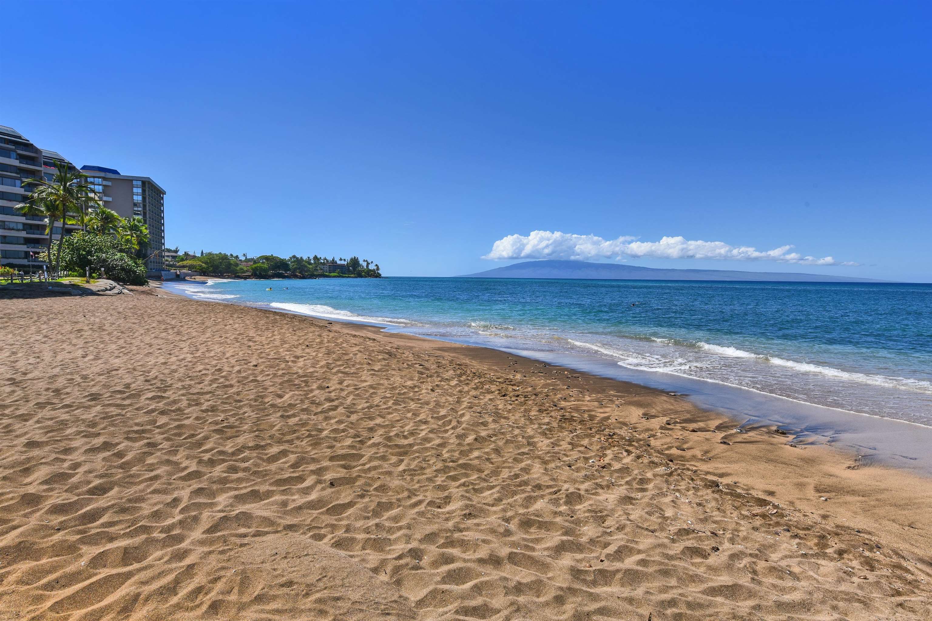 Valley Isle Resort condo # 1104B, Lahaina, Hawaii - photo 26 of 38