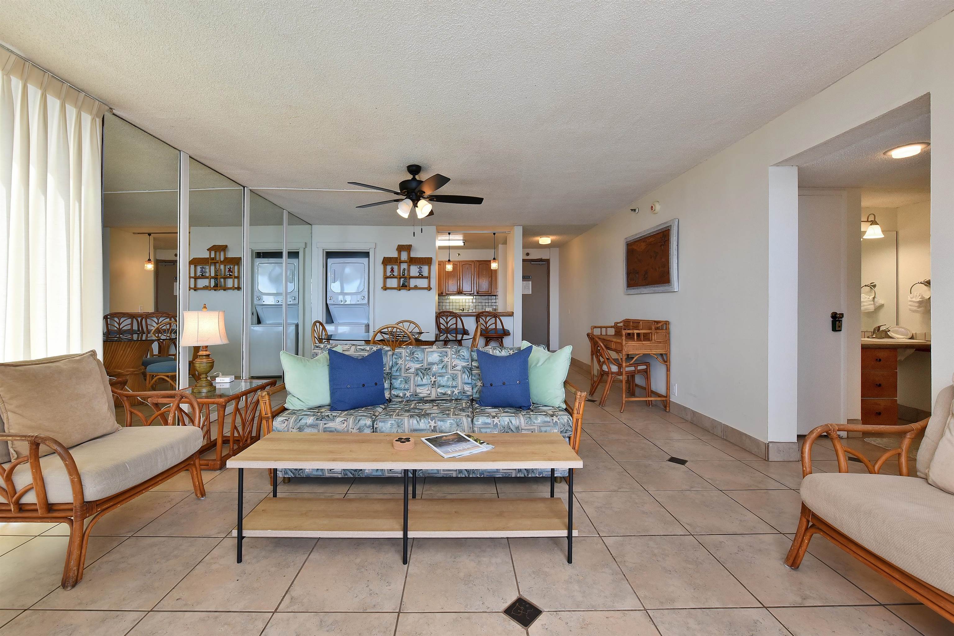 Valley Isle Resort condo # 1104B, Lahaina, Hawaii - photo 4 of 38