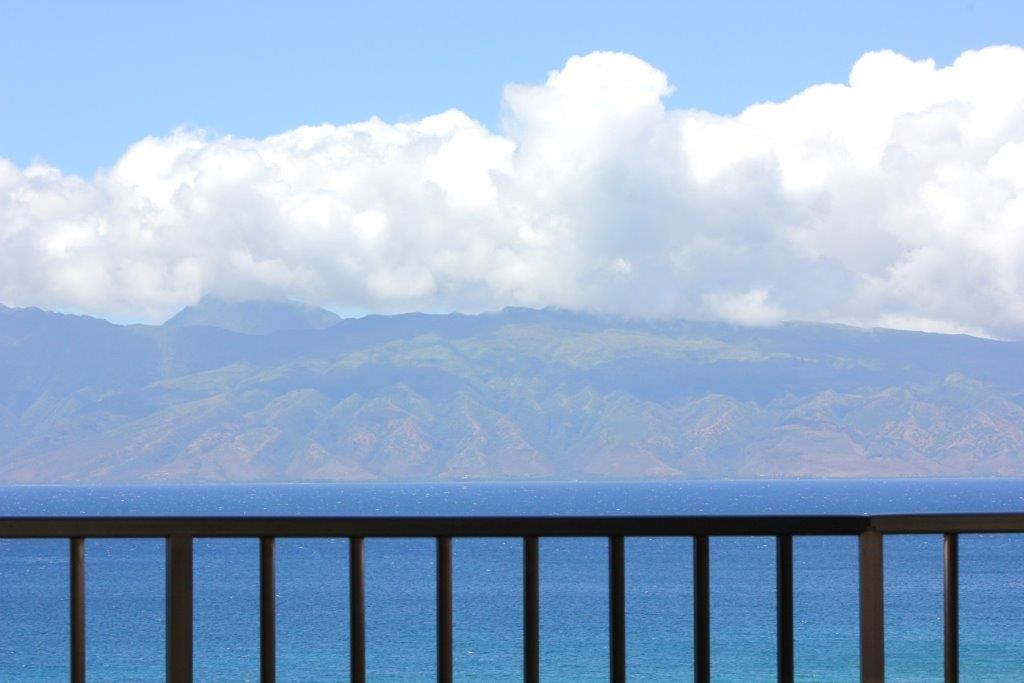 Valley Isle Resort condo # 1209, Lahaina, Hawaii - photo 2 of 30
