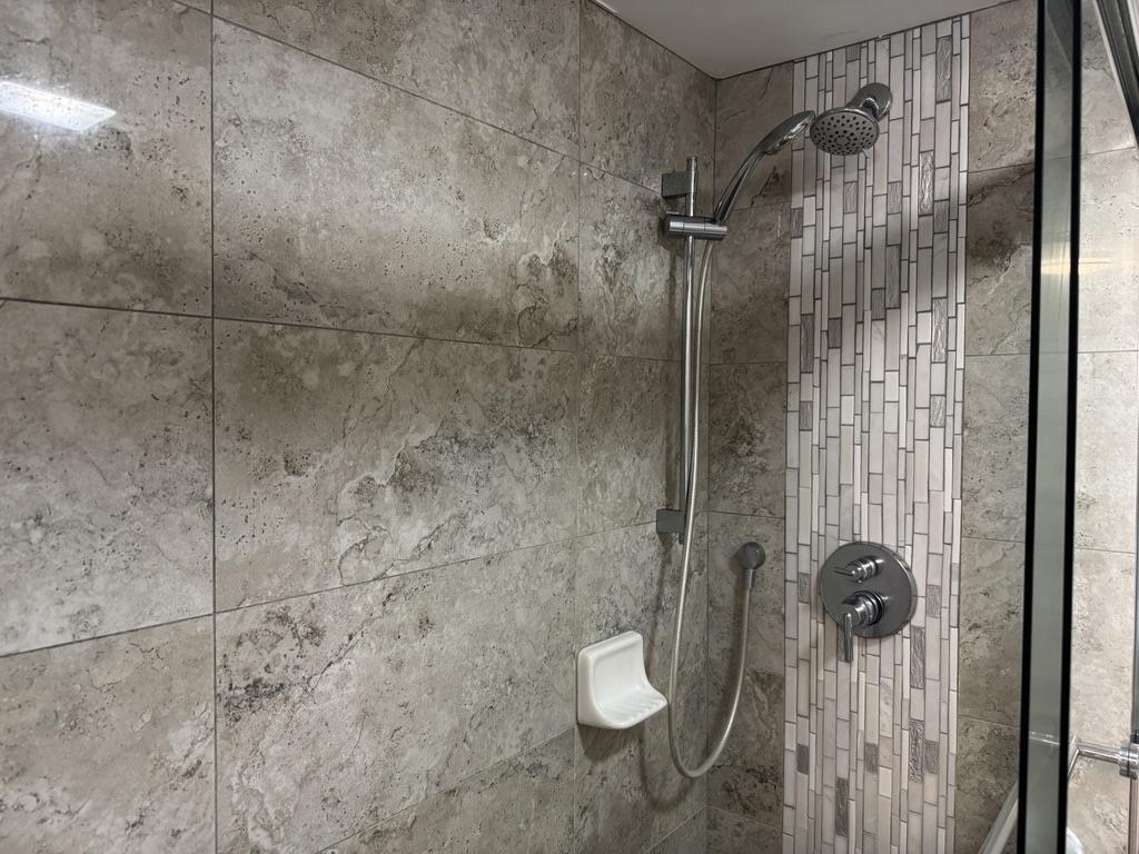 Valley Isle Resort condo # 201B, Lahaina, Hawaii - photo 14 of 26