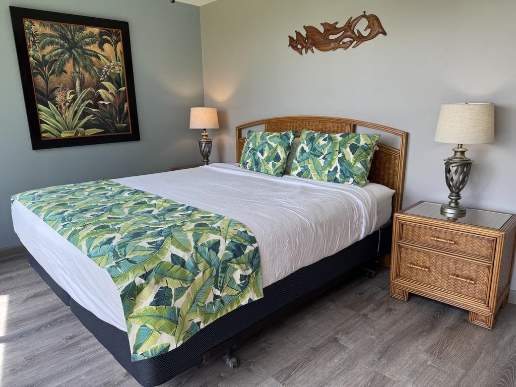 Valley Isle Resort condo # 201B, Lahaina, Hawaii - photo 16 of 26