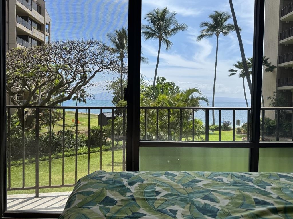 Valley Isle Resort condo # 201B, Lahaina, Hawaii - photo 17 of 26