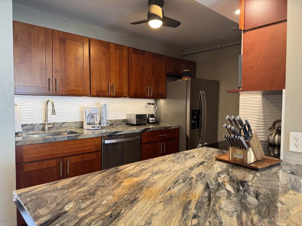 Valley Isle Resort condo # 201B, Lahaina, Hawaii - photo 4 of 26