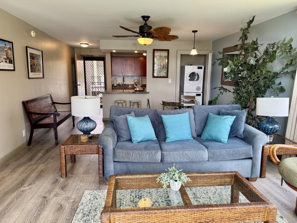 Valley Isle Resort condo # 201B, Lahaina, Hawaii - photo 8 of 26