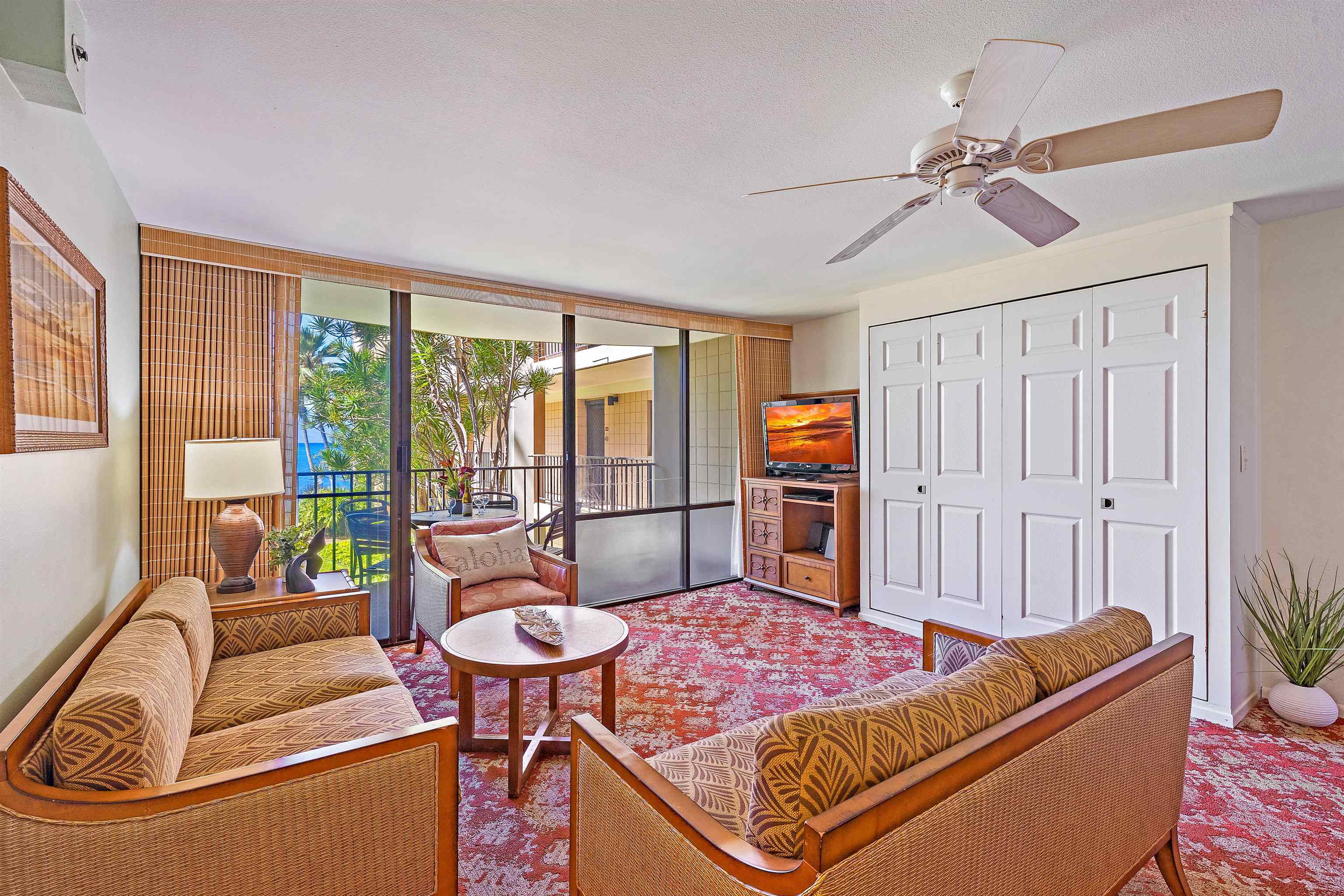 Valley Isle Resort condo # 203B, Lahaina, Hawaii - photo 10 of 38