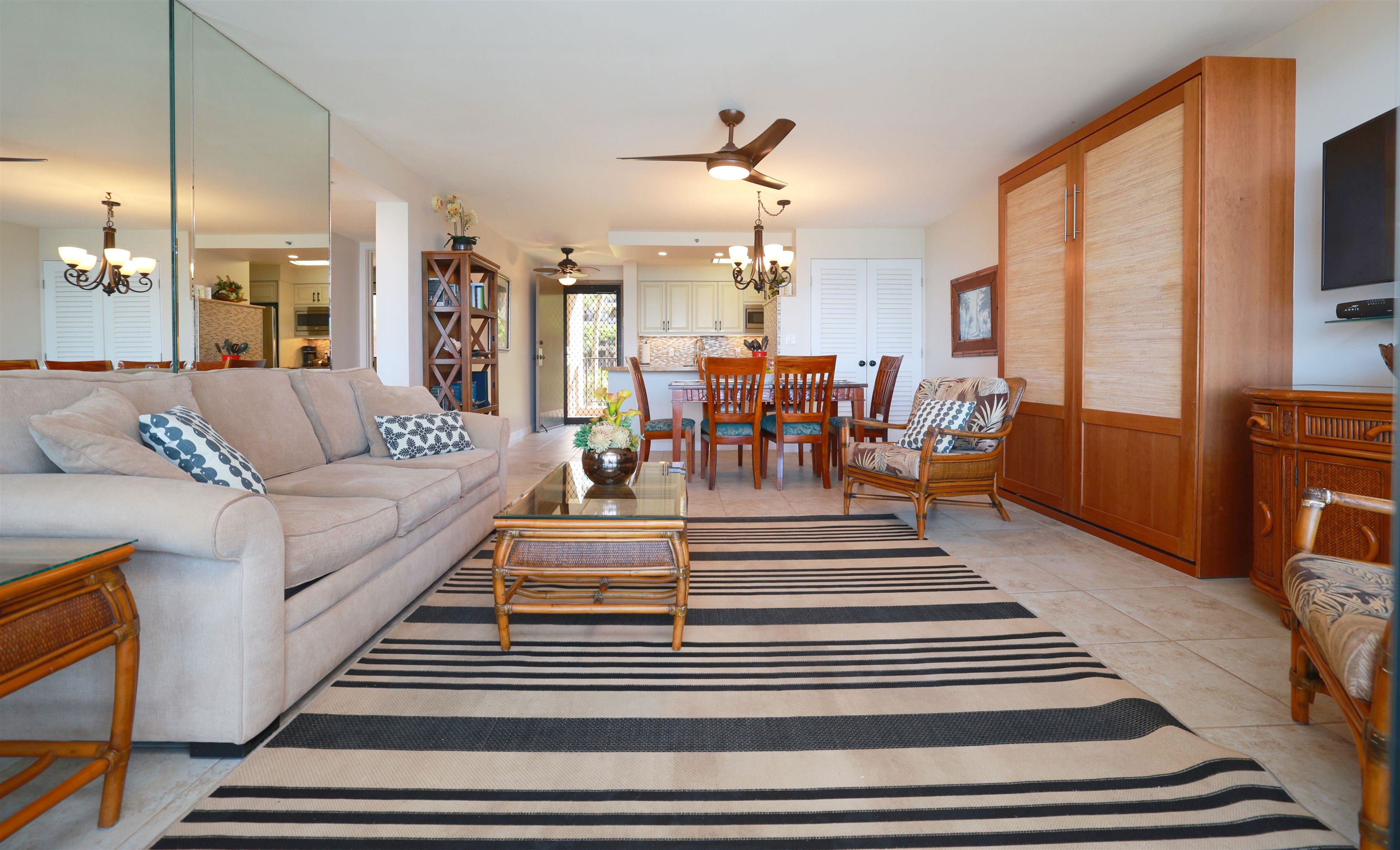 Valley Isle Resort condo # 208, Lahaina, Hawaii - photo 6 of 48