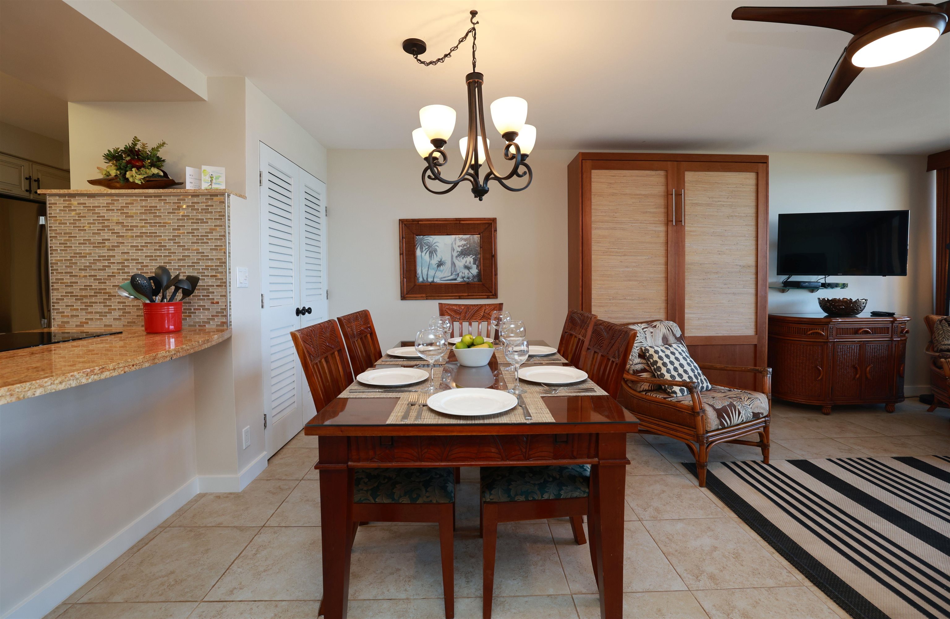 Valley Isle Resort condo # 208, Lahaina, Hawaii - photo 10 of 48