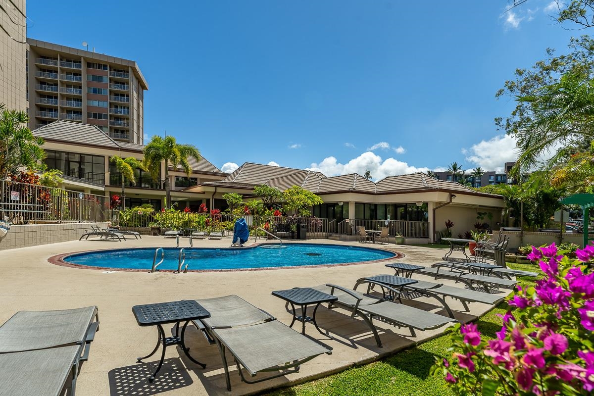 Valley Isle Resort condo # 301B, Lahaina, Hawaii - photo 8 of 30