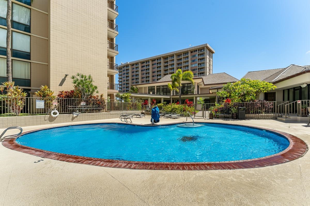 Valley Isle Resort condo # 301B, Lahaina, Hawaii - photo 26 of 30