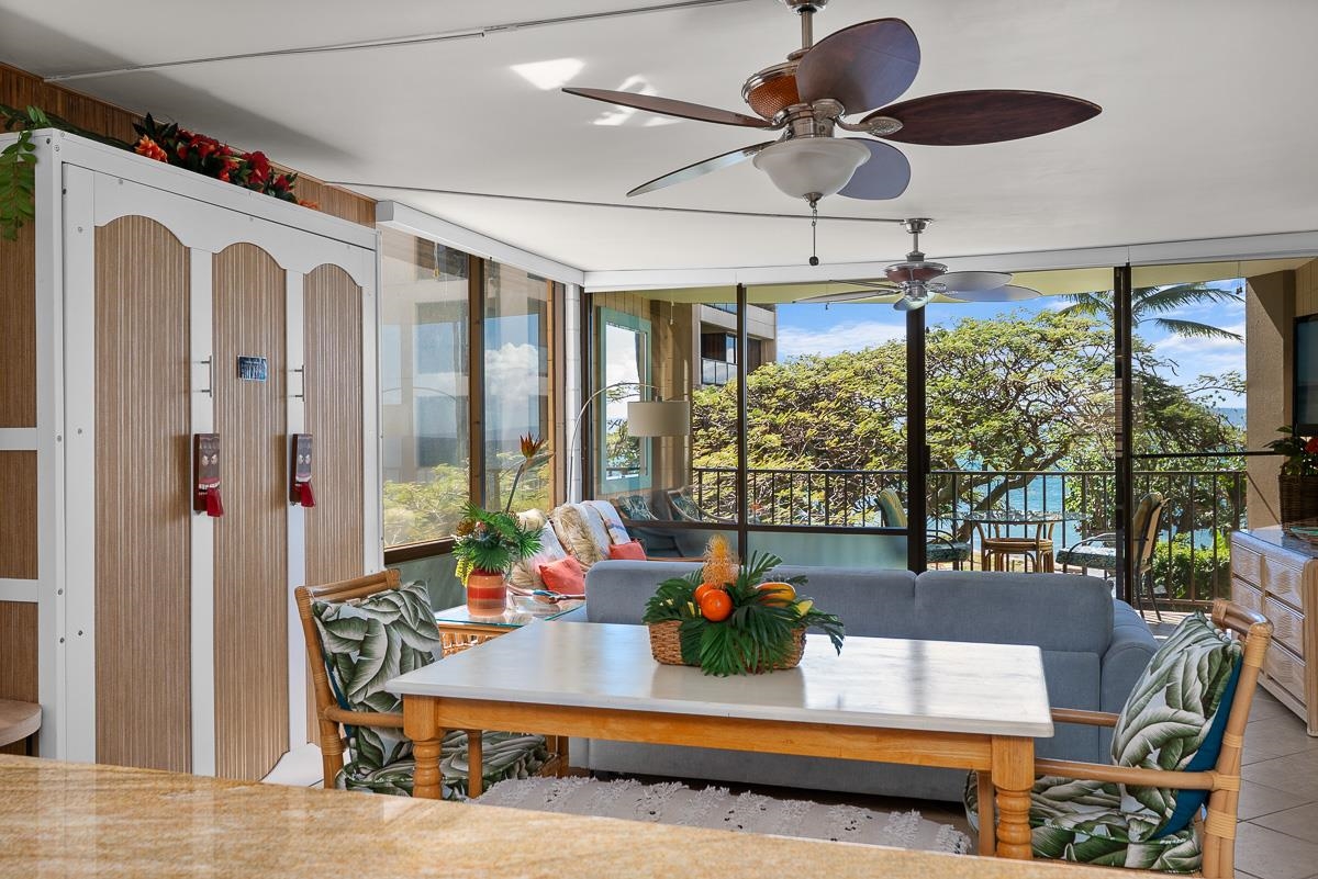 Valley Isle Resort condo # 301B, Lahaina, Hawaii - photo 5 of 30