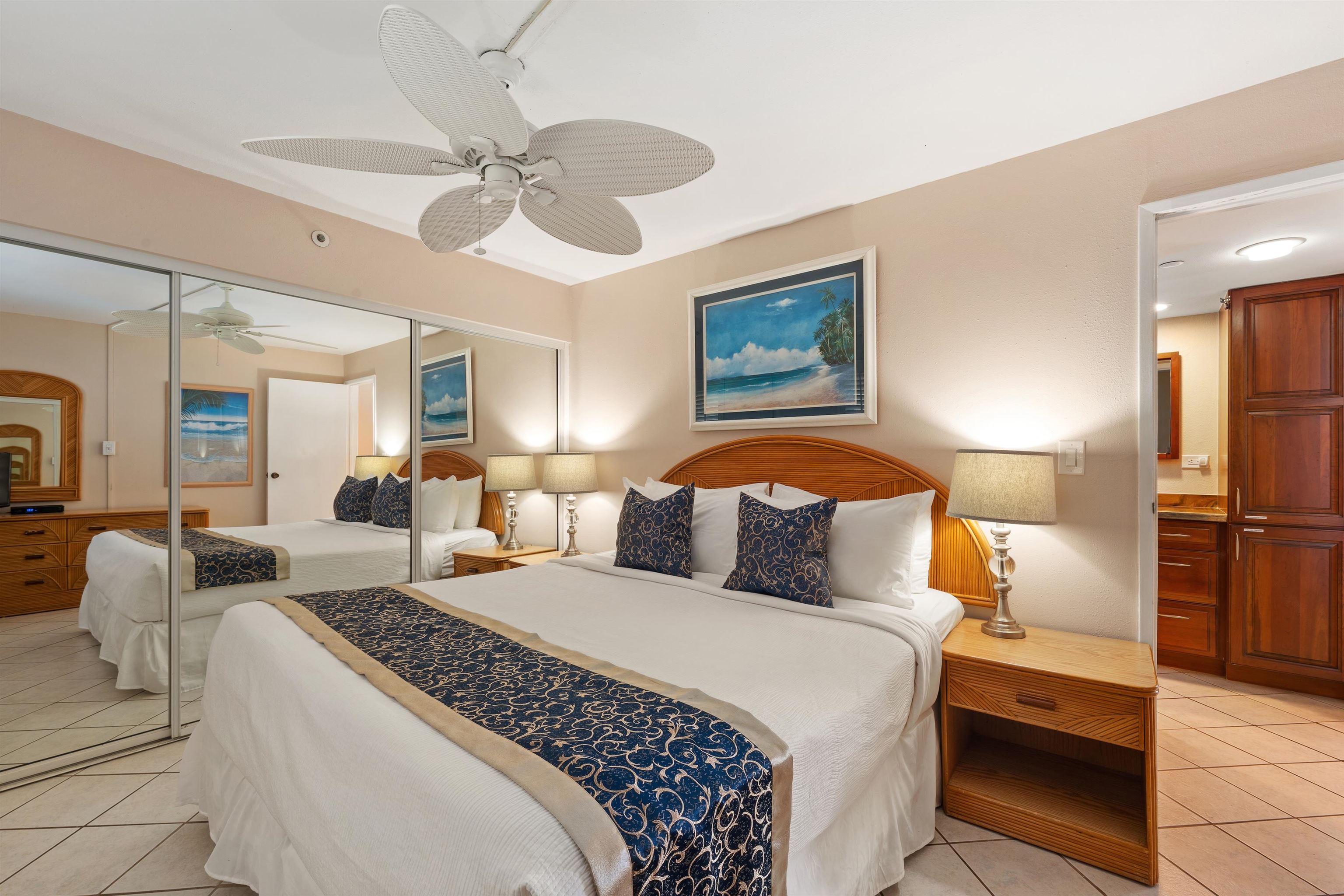 Valley Isle Resort condo # 309, Lahaina, Hawaii - photo 13 of 31