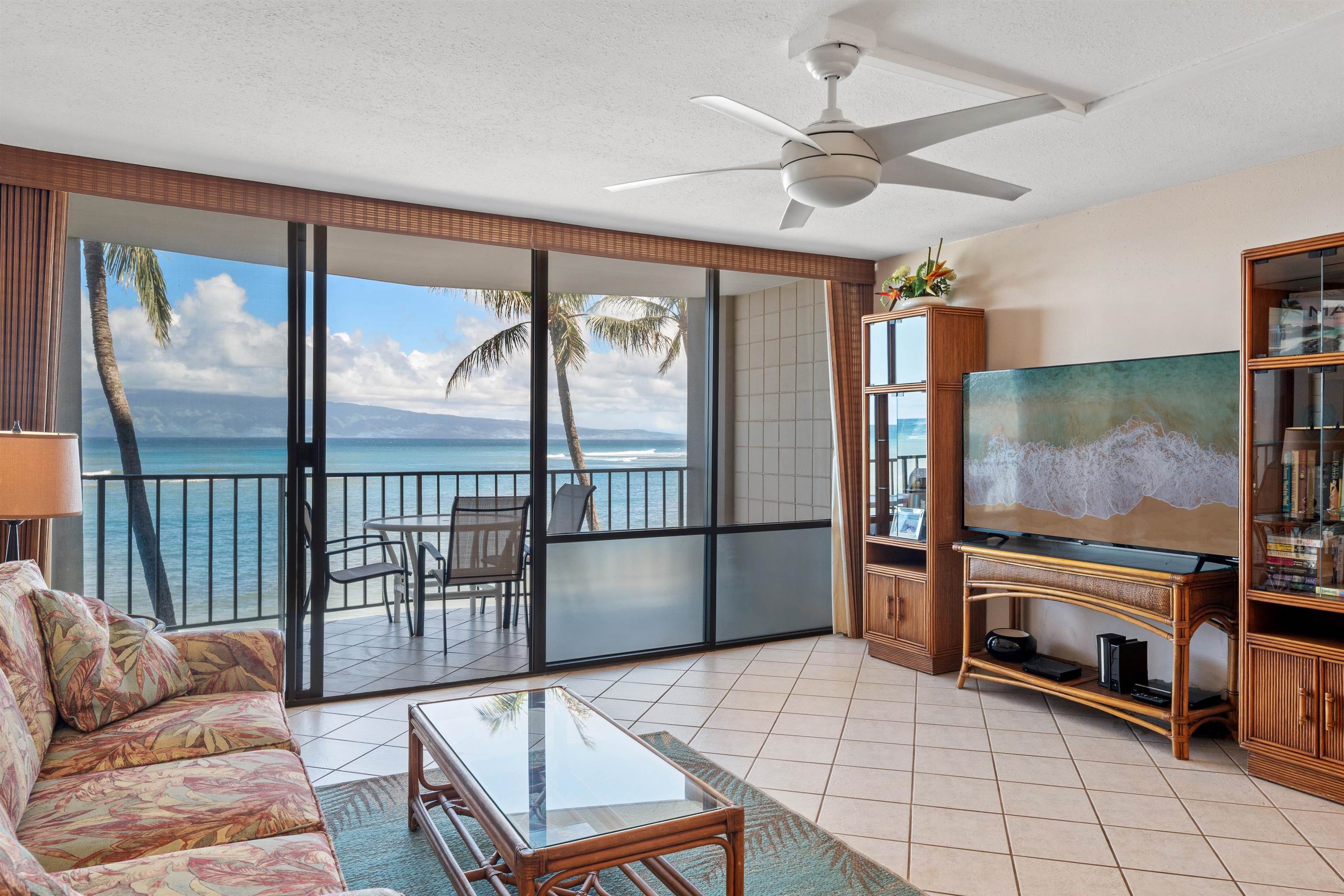 Valley Isle Resort condo # 309, Lahaina, Hawaii - photo 29 of 31