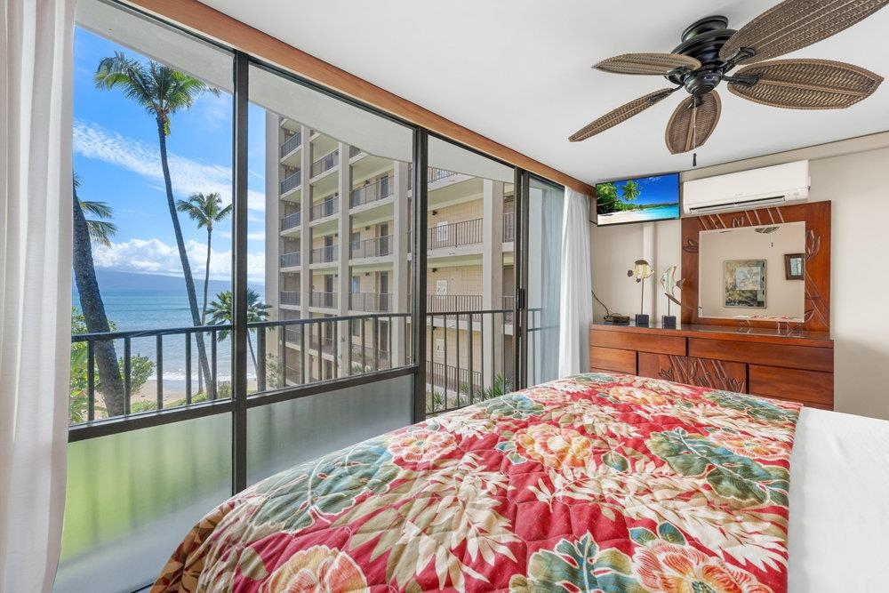 Valley Isle Resort condo # 403, Lahaina, Hawaii - photo 16 of 42