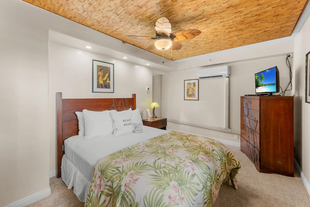 Valley Isle Resort condo # 403, Lahaina, Hawaii - photo 22 of 42