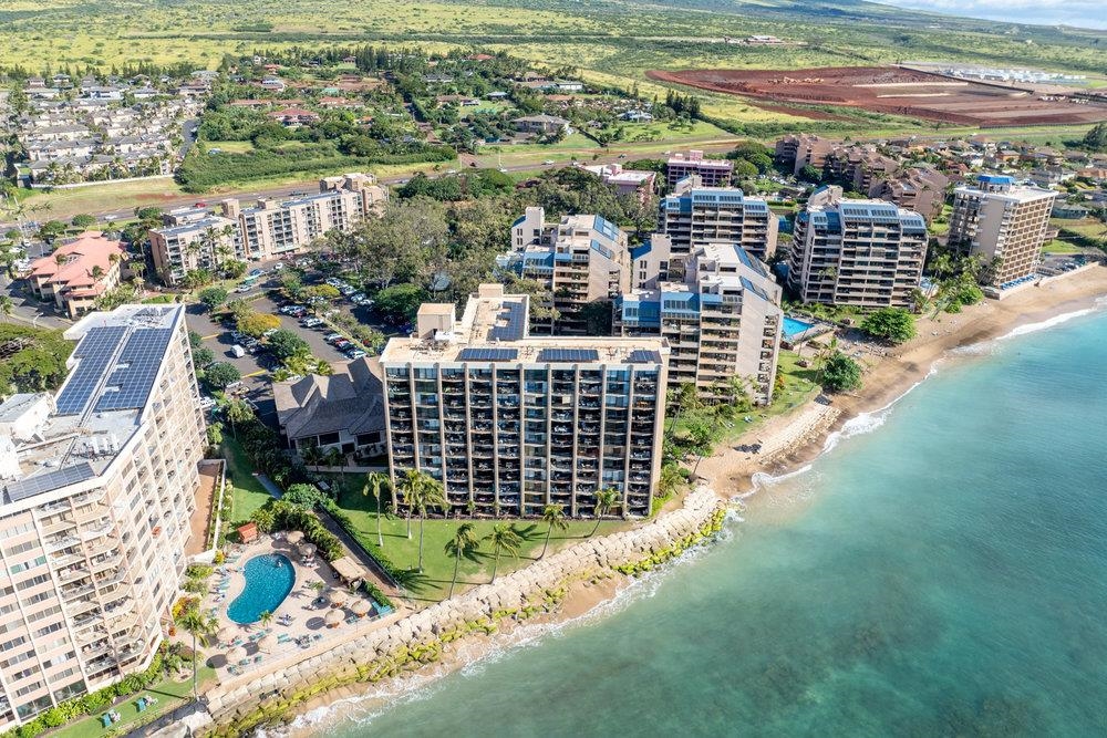 Valley Isle Resort condo # 403, Lahaina, Hawaii - photo 38 of 42