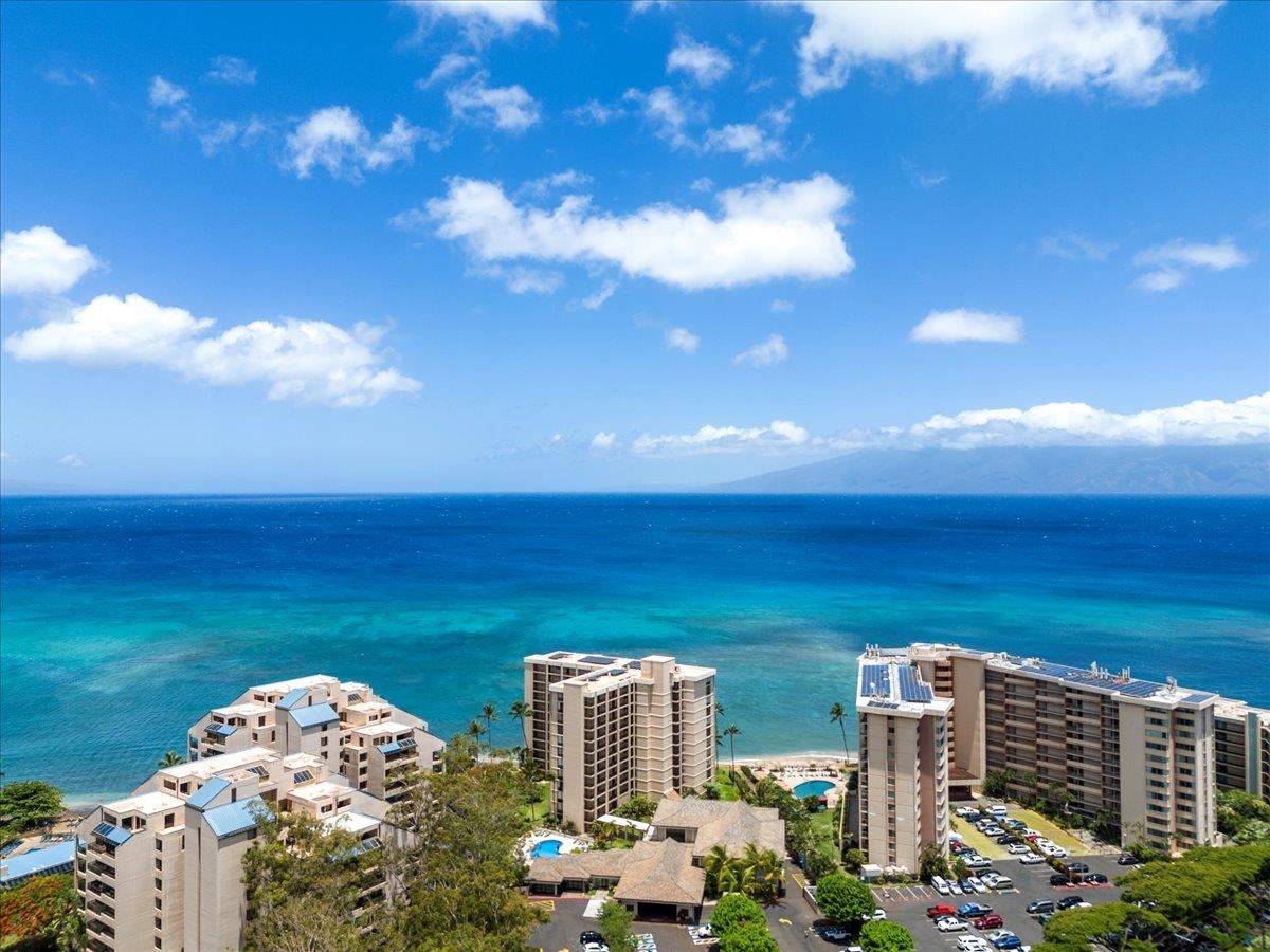 Valley Isle Resort condo # 408B, Lahaina, Hawaii - photo 5 of 47