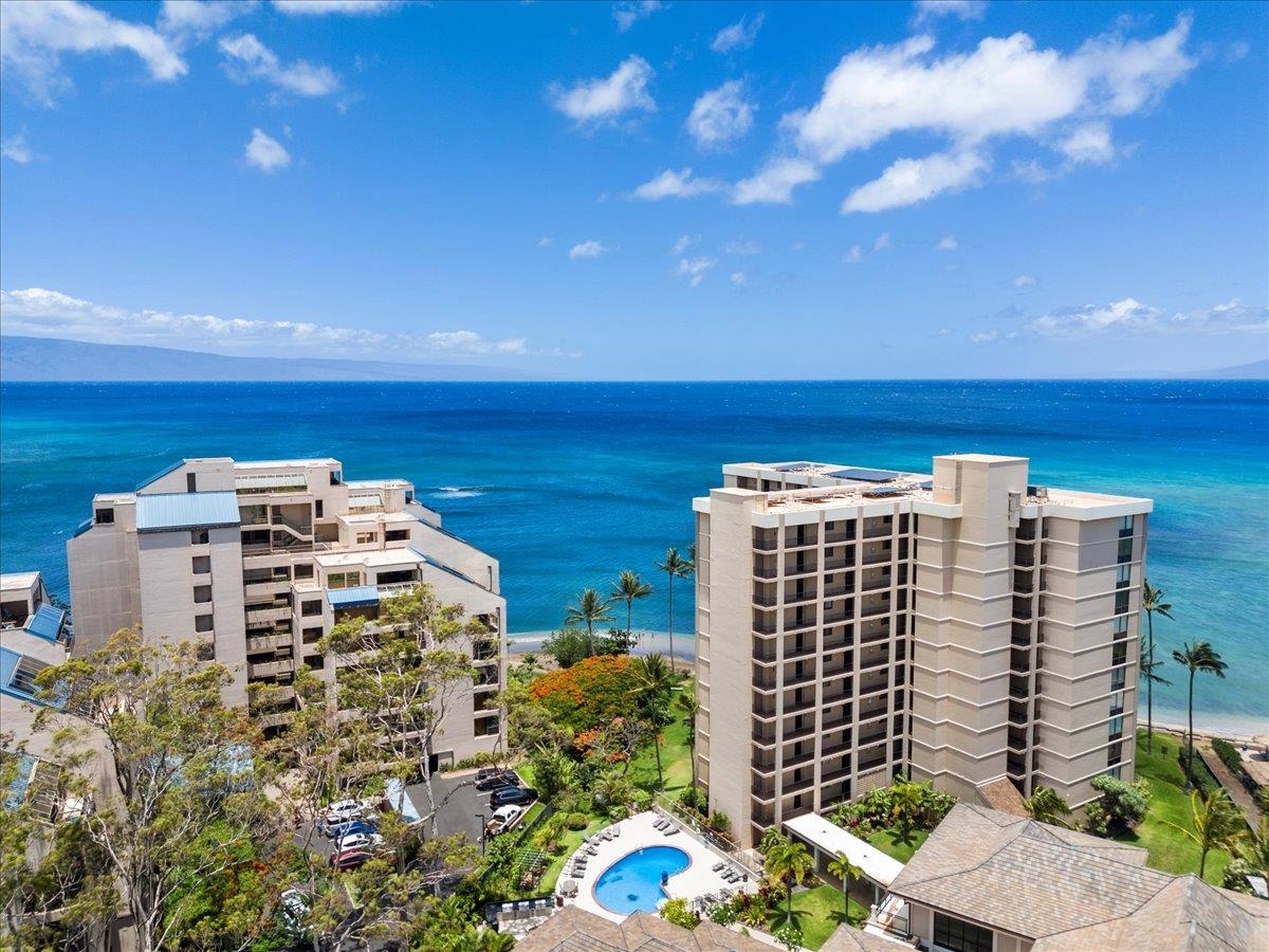 Valley Isle Resort condo # 408B, Lahaina, Hawaii - photo 6 of 47