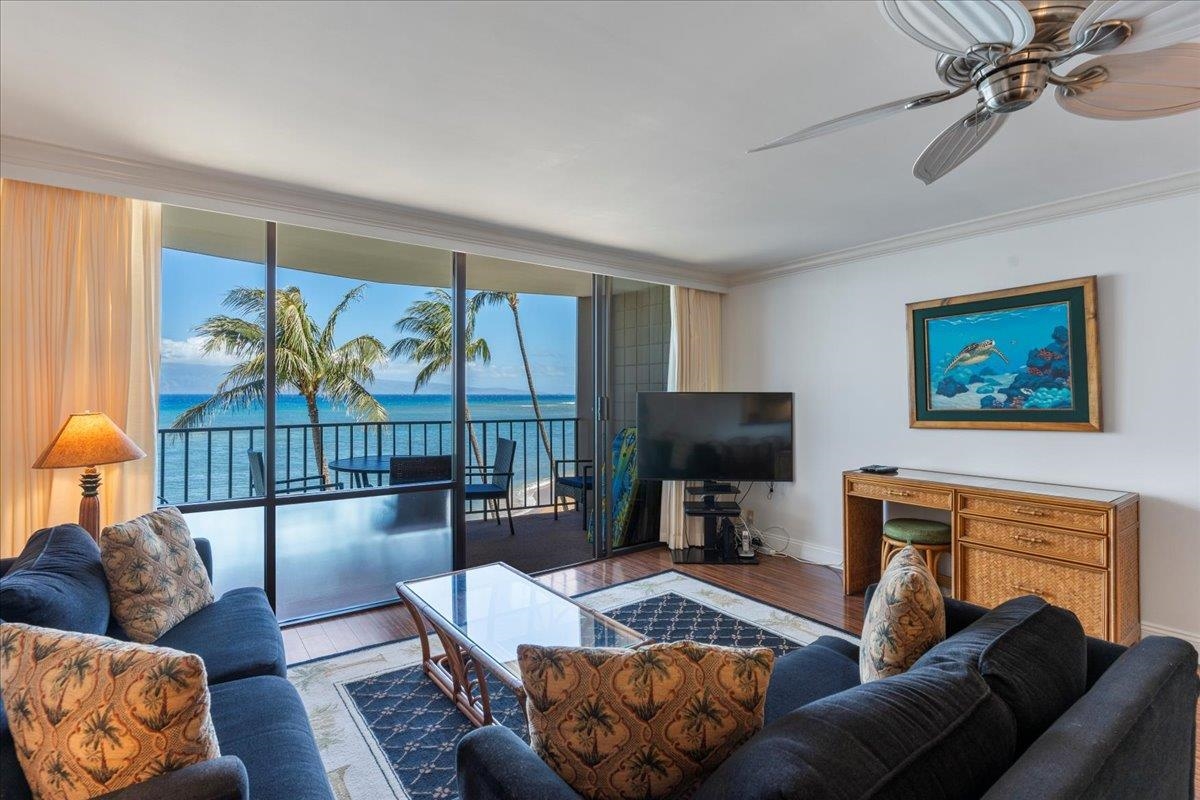 Valley Isle Resort condo # 408B, Lahaina, Hawaii - photo 7 of 47