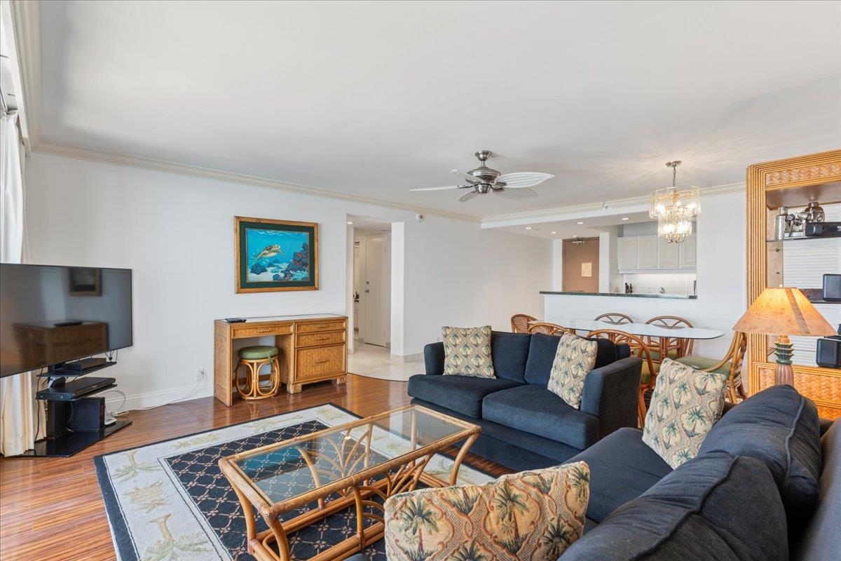 Valley Isle Resort condo # 408B, Lahaina, Hawaii - photo 8 of 47