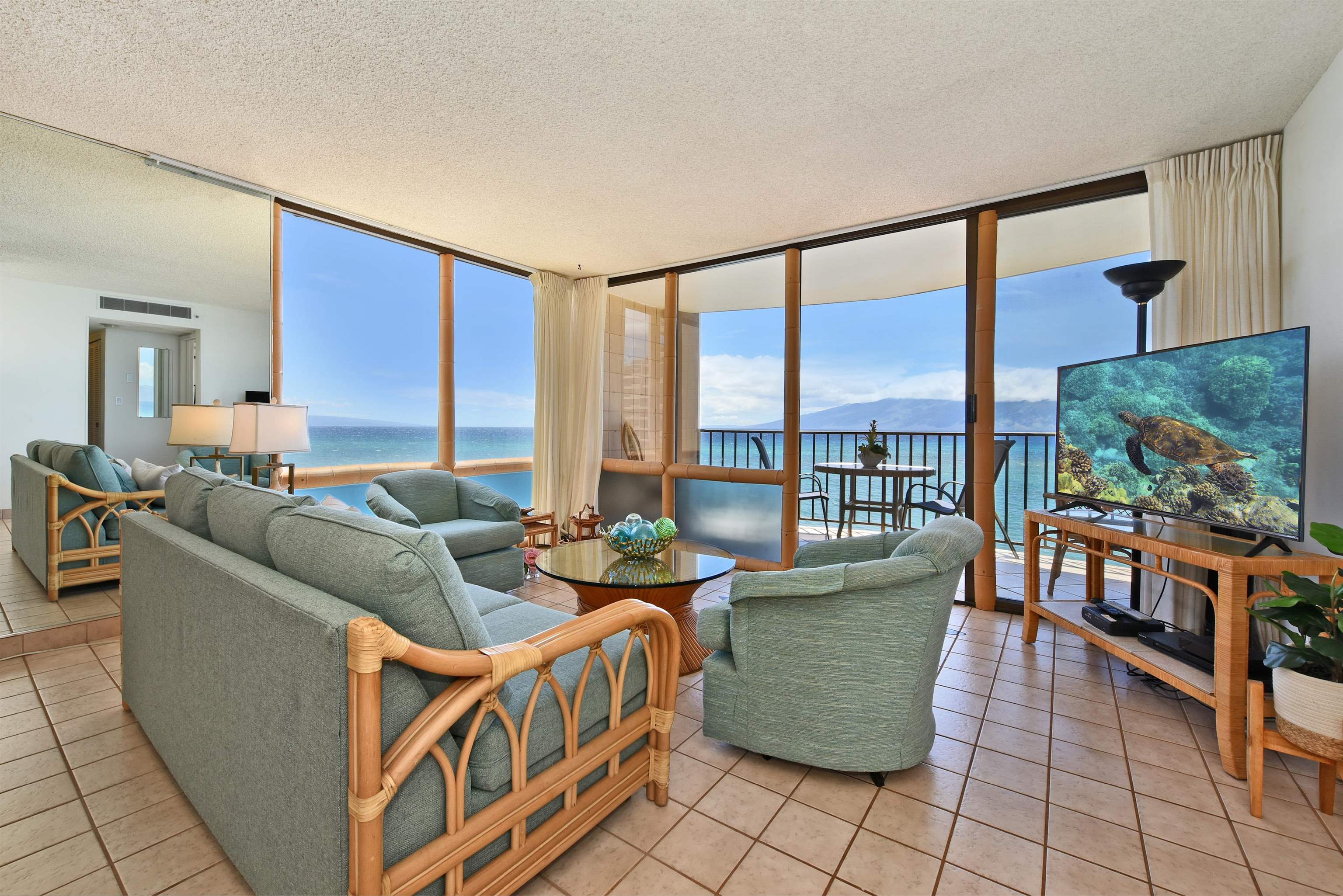 Valley Isle Resort condo # 410B, Lahaina, Hawaii - photo 7 of 30