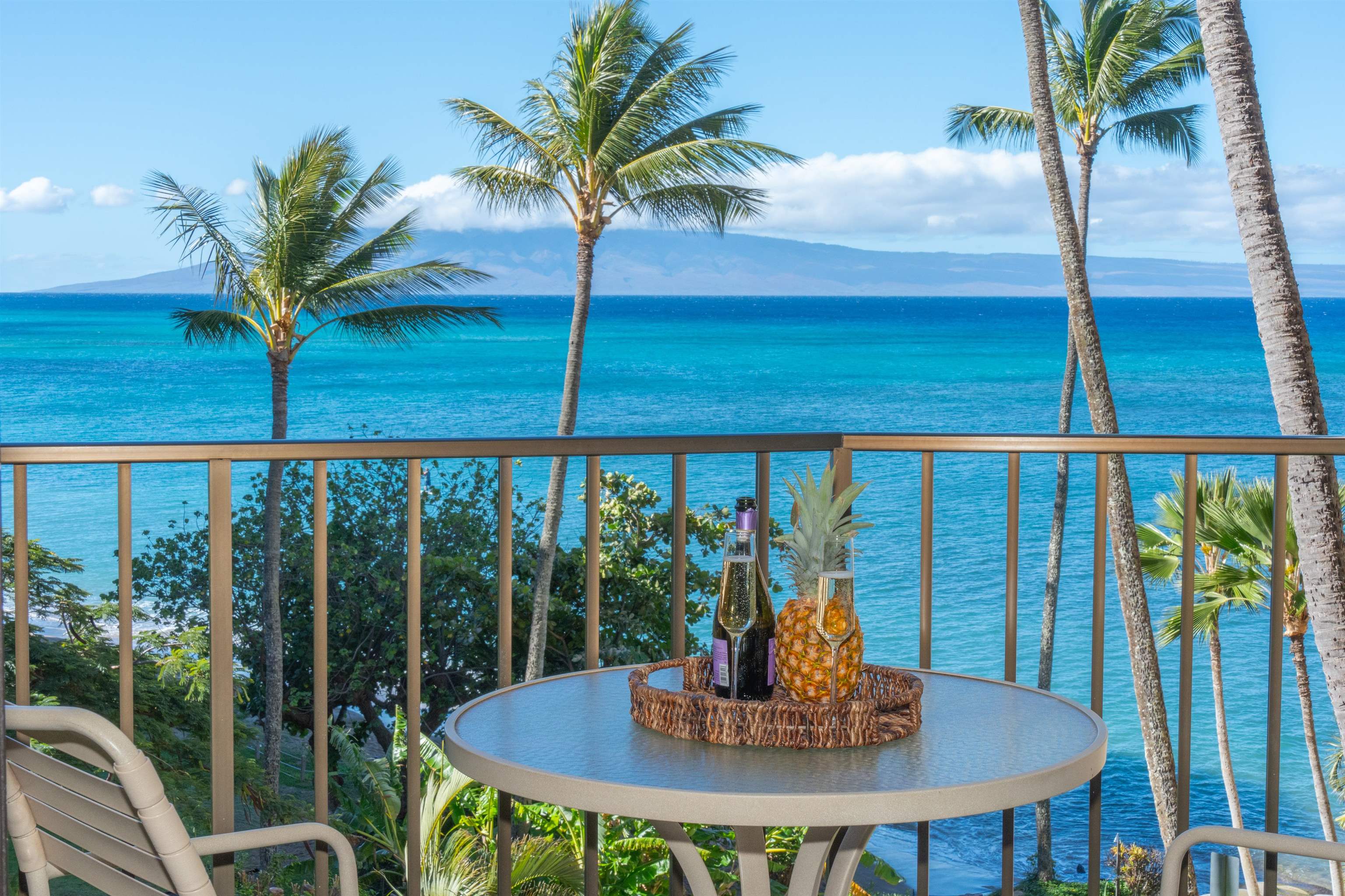 Valley Isle Resort condo # 502, Lahaina, Hawaii - photo 2 of 19