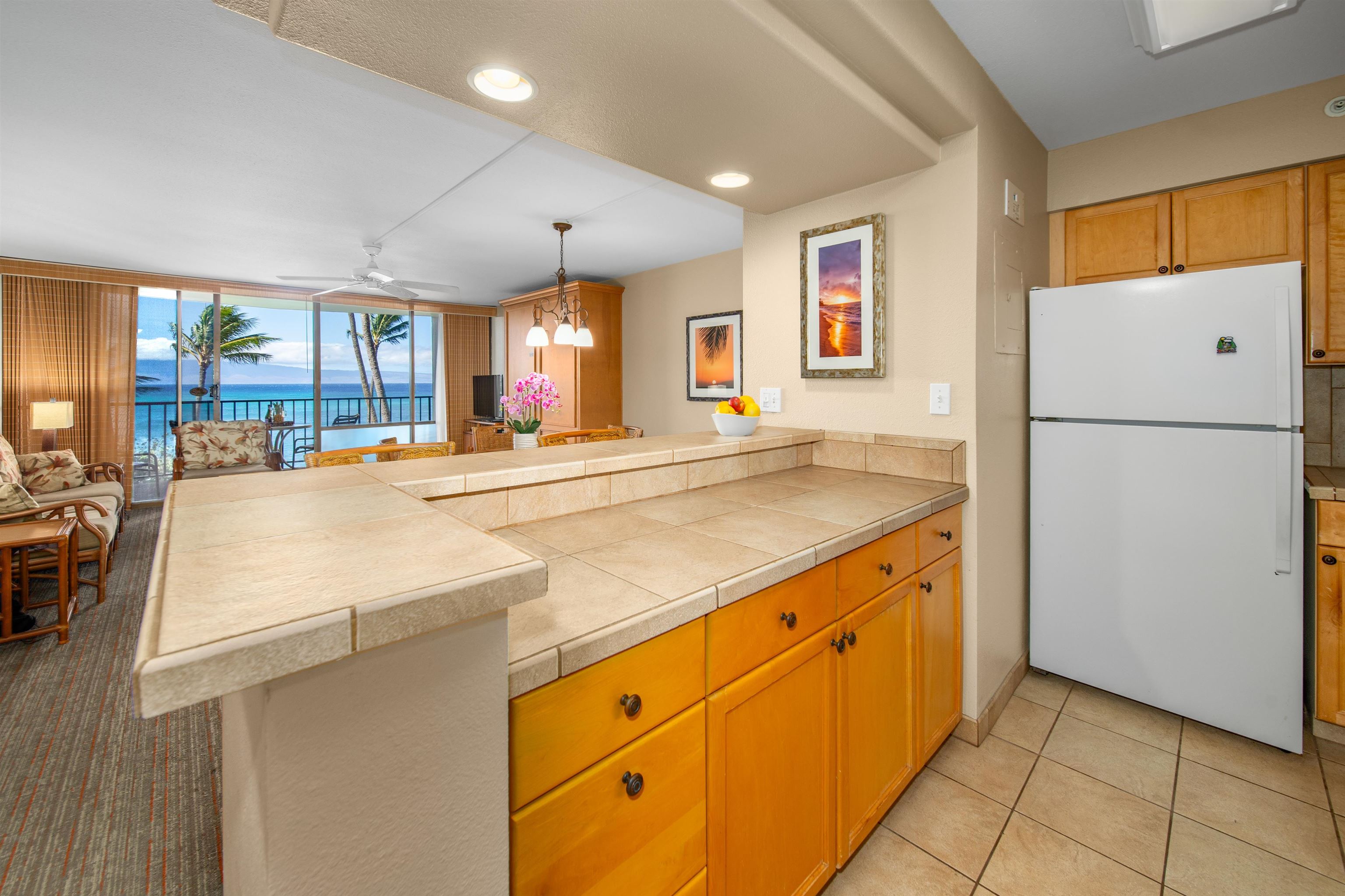 Valley Isle Resort condo # 502, Lahaina, Hawaii - photo 6 of 19