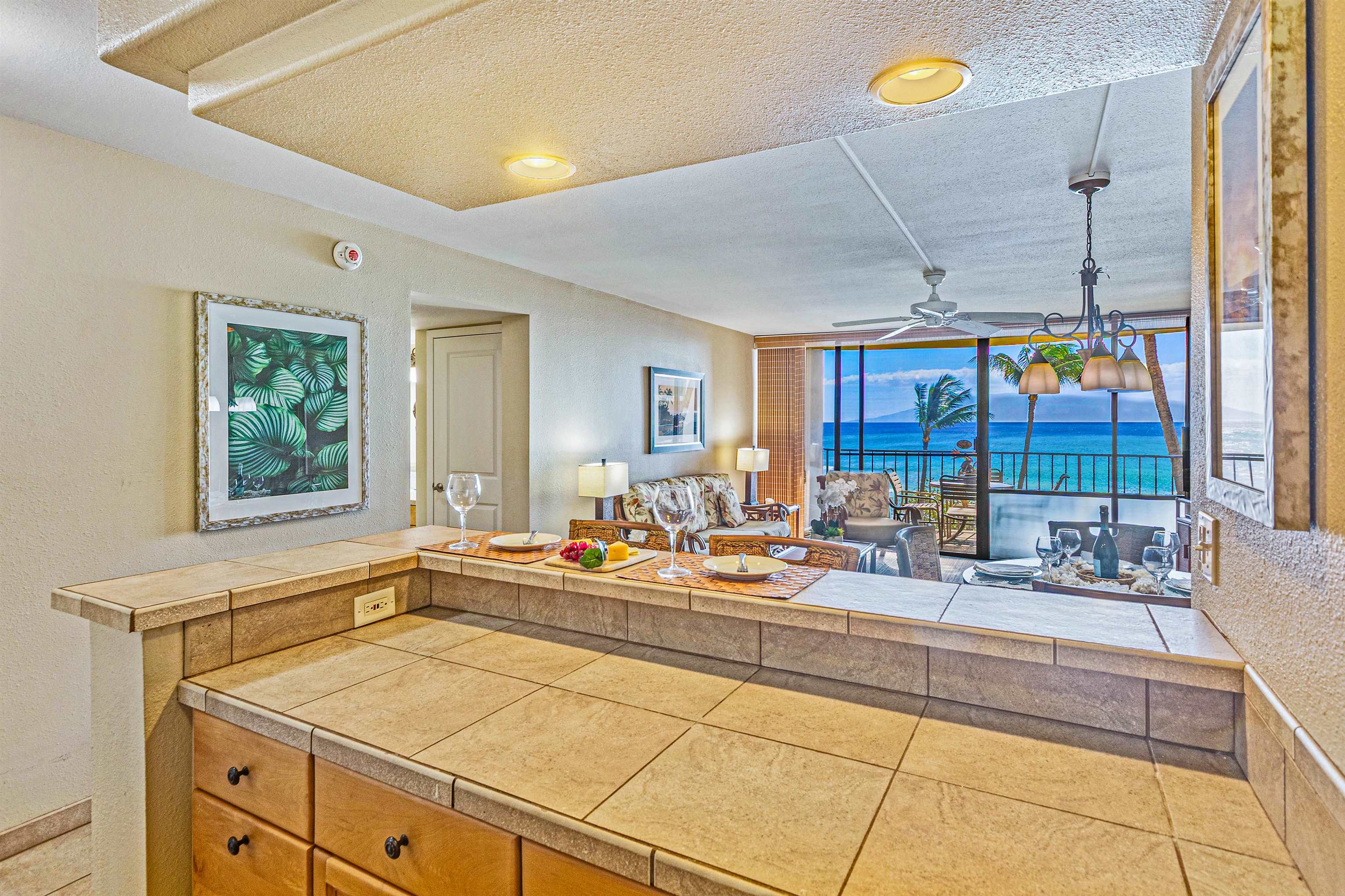 Valley Isle Resort condo # 502B, Lahaina, Hawaii - photo 15 of 38