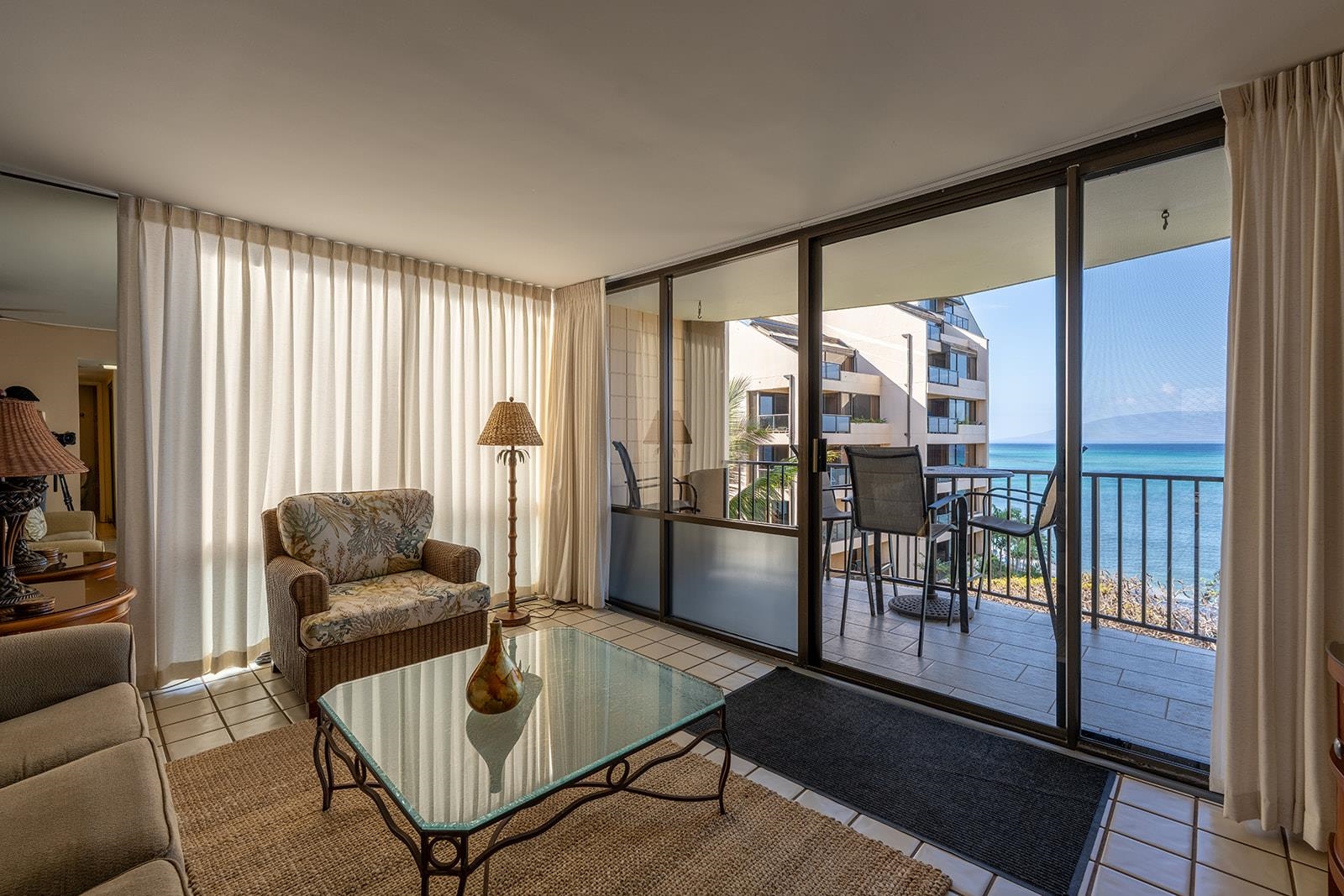 Valley Isle Resort condo # 601, Lahaina, Hawaii - photo 2 of 32