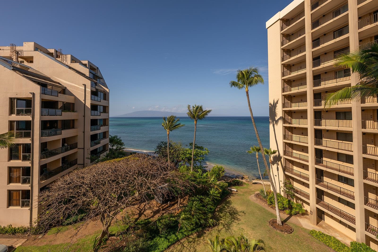 Valley Isle Resort condo # 601, Lahaina, Hawaii - photo 26 of 32