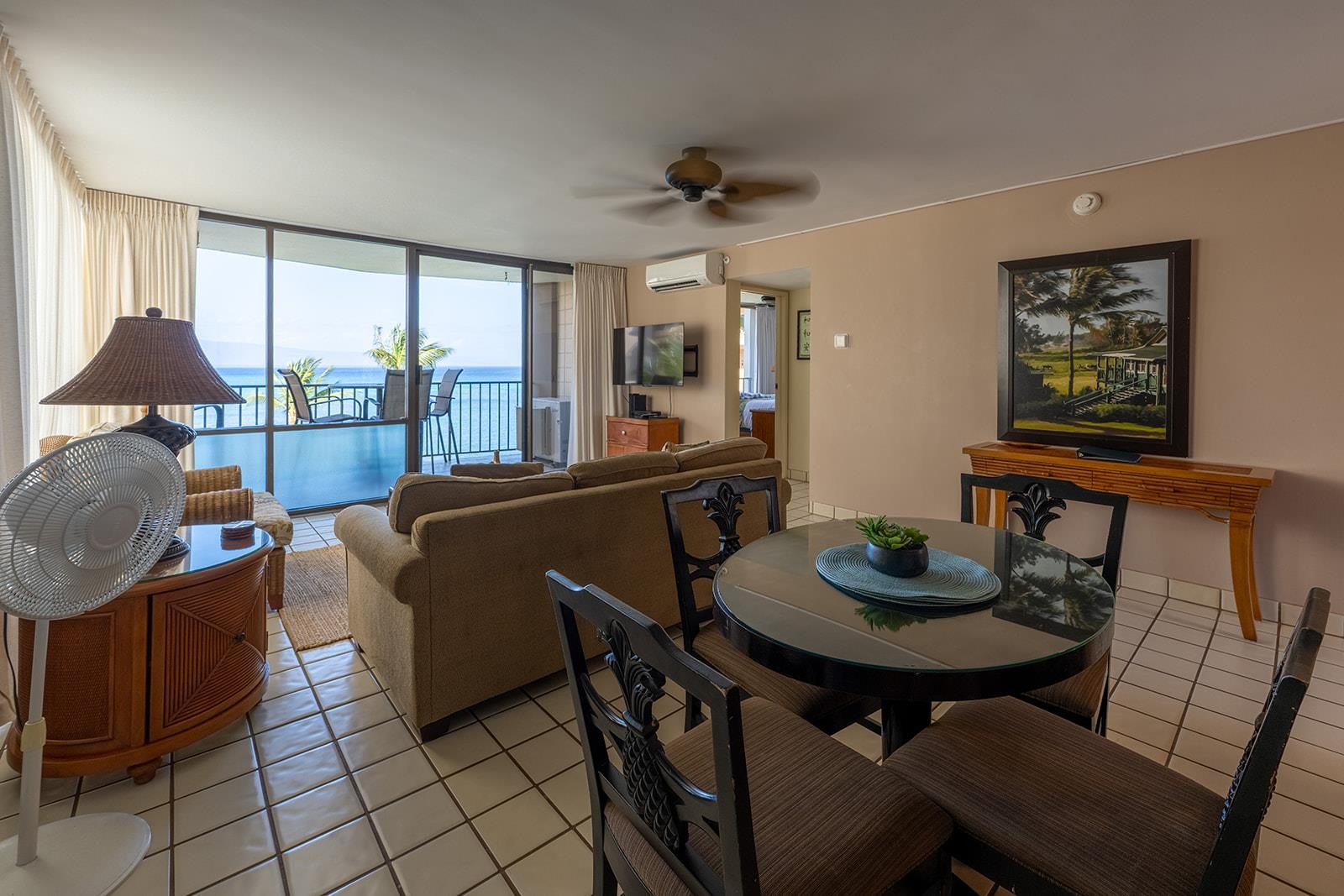Valley Isle Resort condo # 601, Lahaina, Hawaii - photo 6 of 32