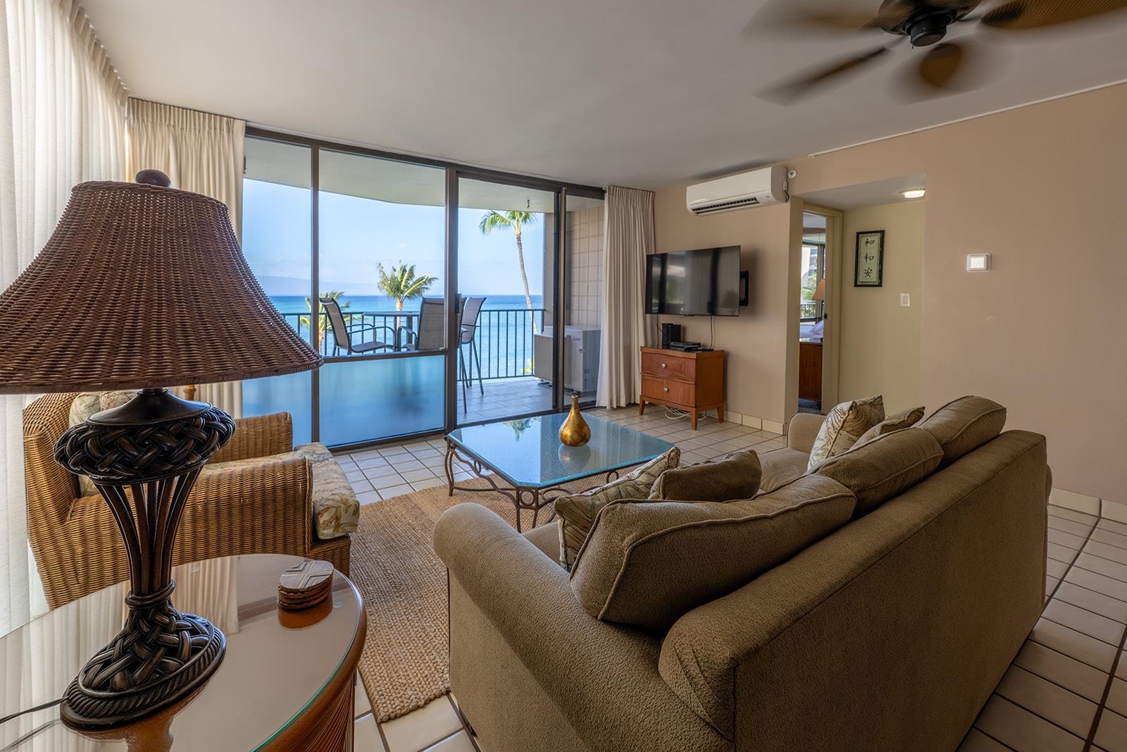 Valley Isle Resort condo # 601, Lahaina, Hawaii - photo 8 of 32