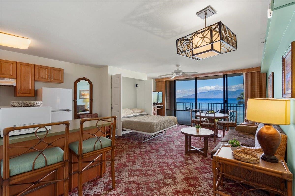 Valley Isle Resort condo # 706, Lahaina, Hawaii - photo 11 of 18