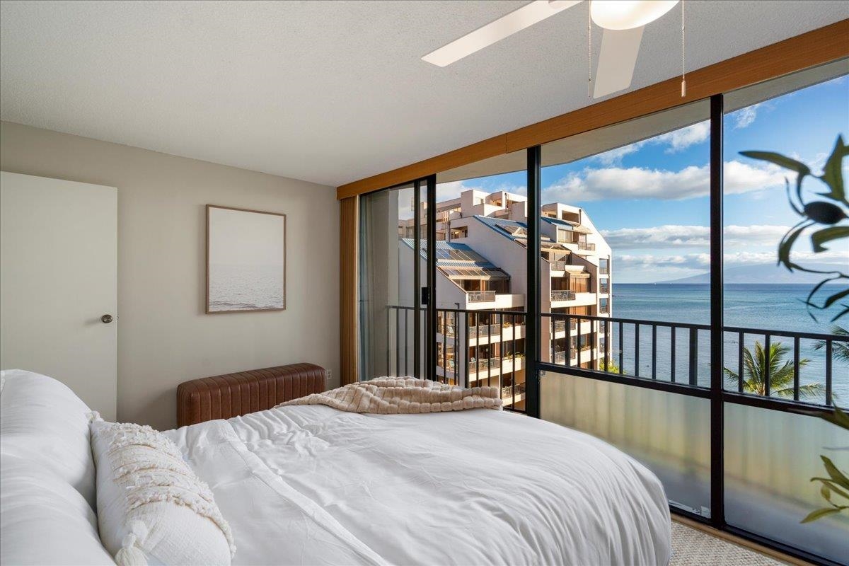 Valley Isle Resort condo # 801, Lahaina, Hawaii - photo 8 of 13